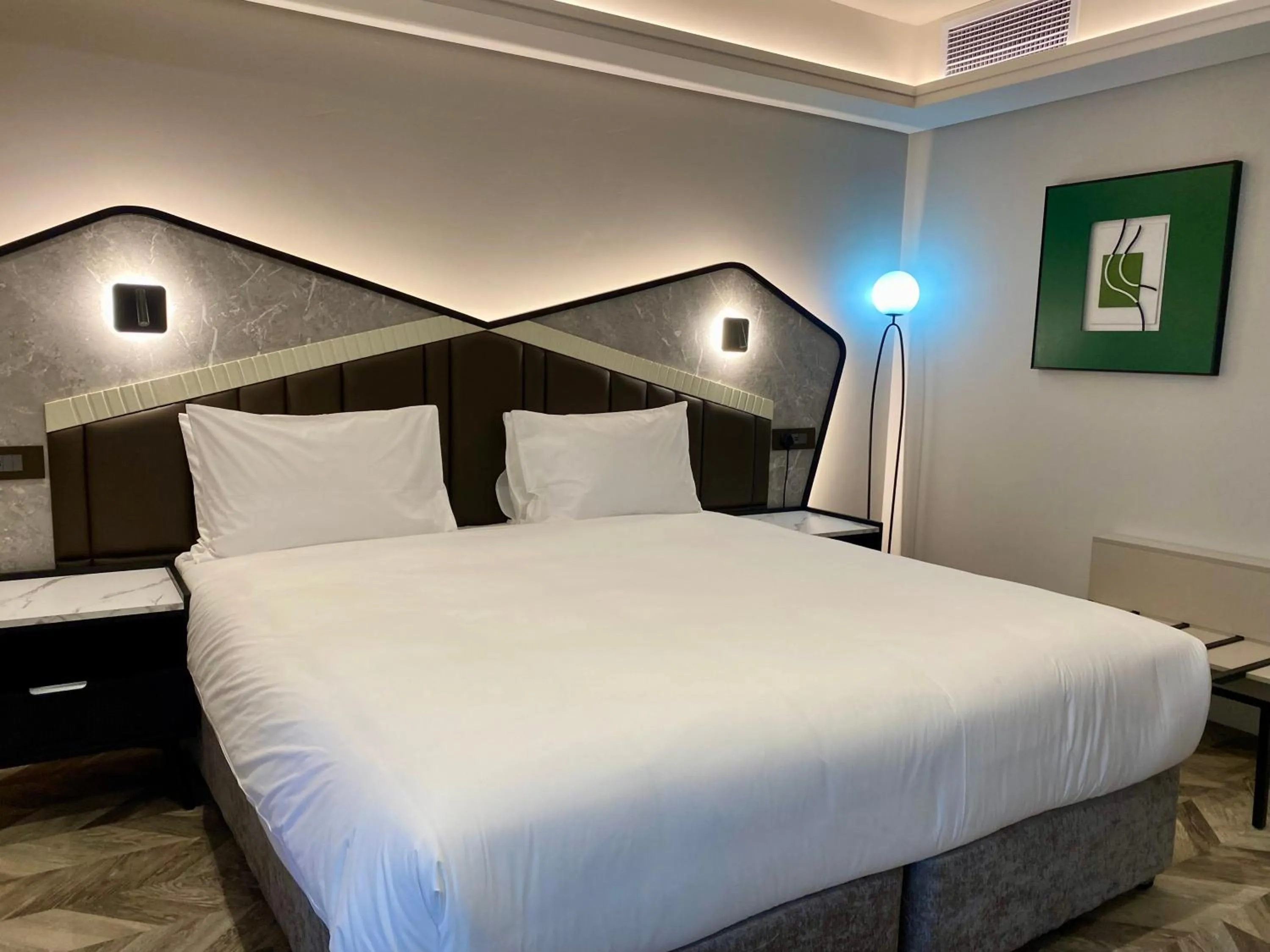 Bed in Coastlands Skye Hotel, Ridgeside, Umhlanga