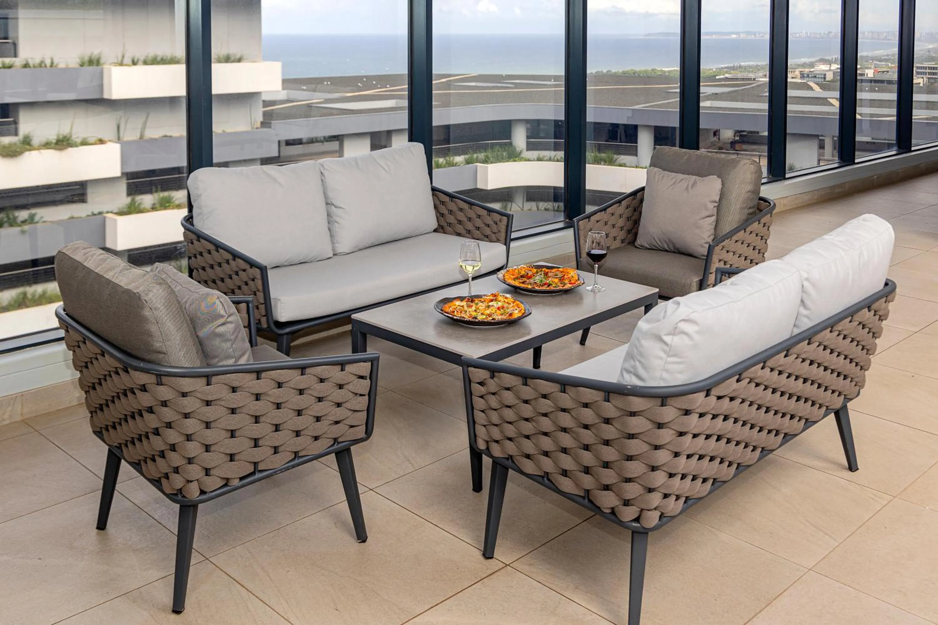 Restaurant/places to eat in Coastlands Skye Hotel, Ridgeside, Umhlanga