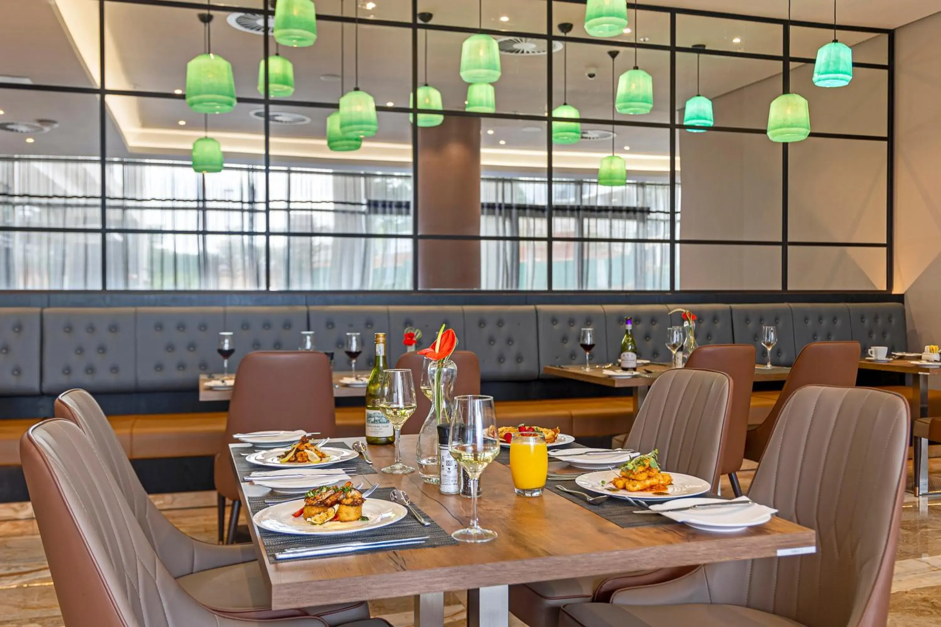 Restaurant/places to eat in Coastlands Skye Hotel, Ridgeside, Umhlanga Restaurant/places to eat in Coastlands Skye Hotel, Ridgeside, Umhlanga