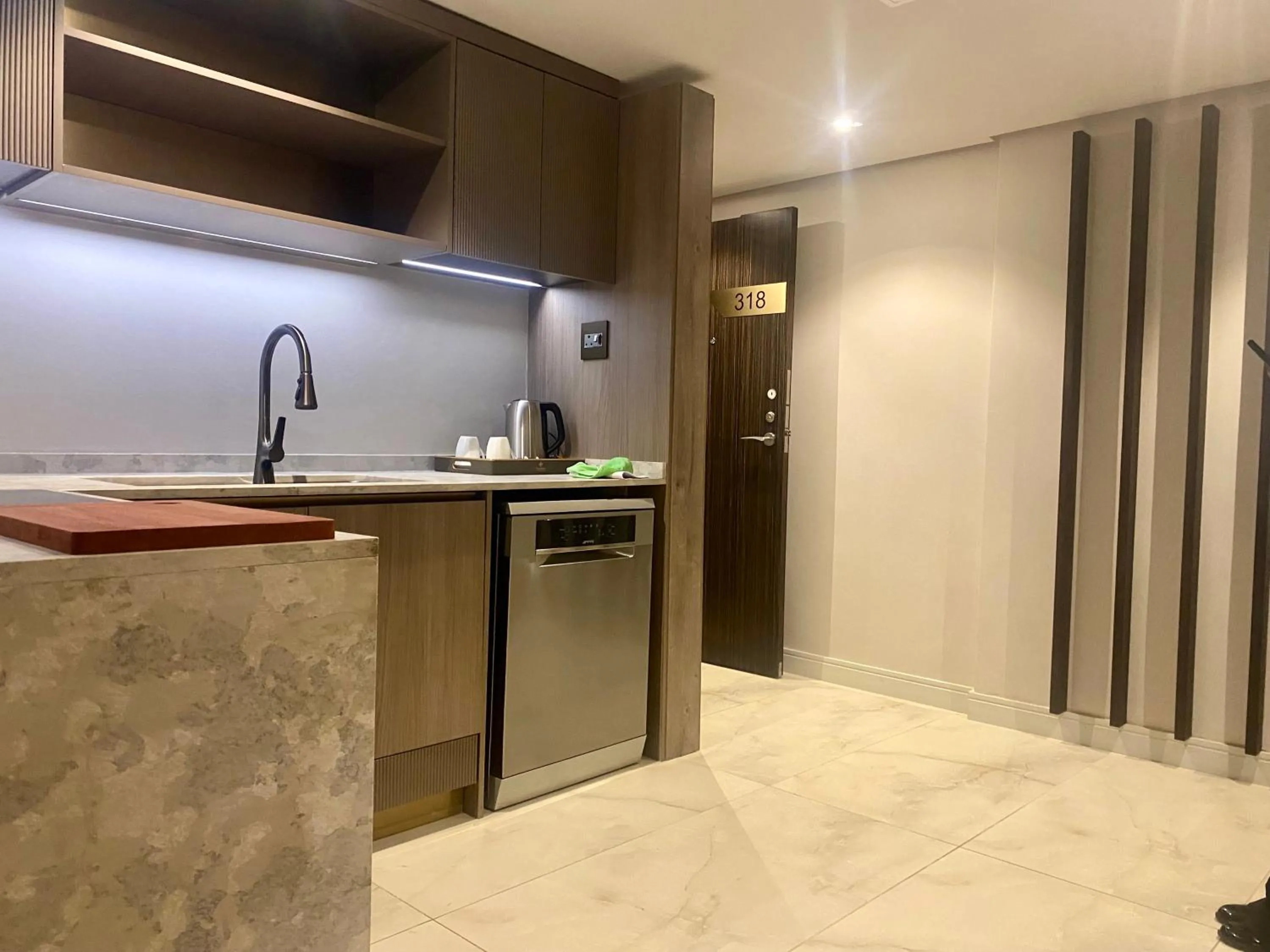 Kitchen or kitchenette in Coastlands Skye Hotel, Ridgeside, Umhlanga