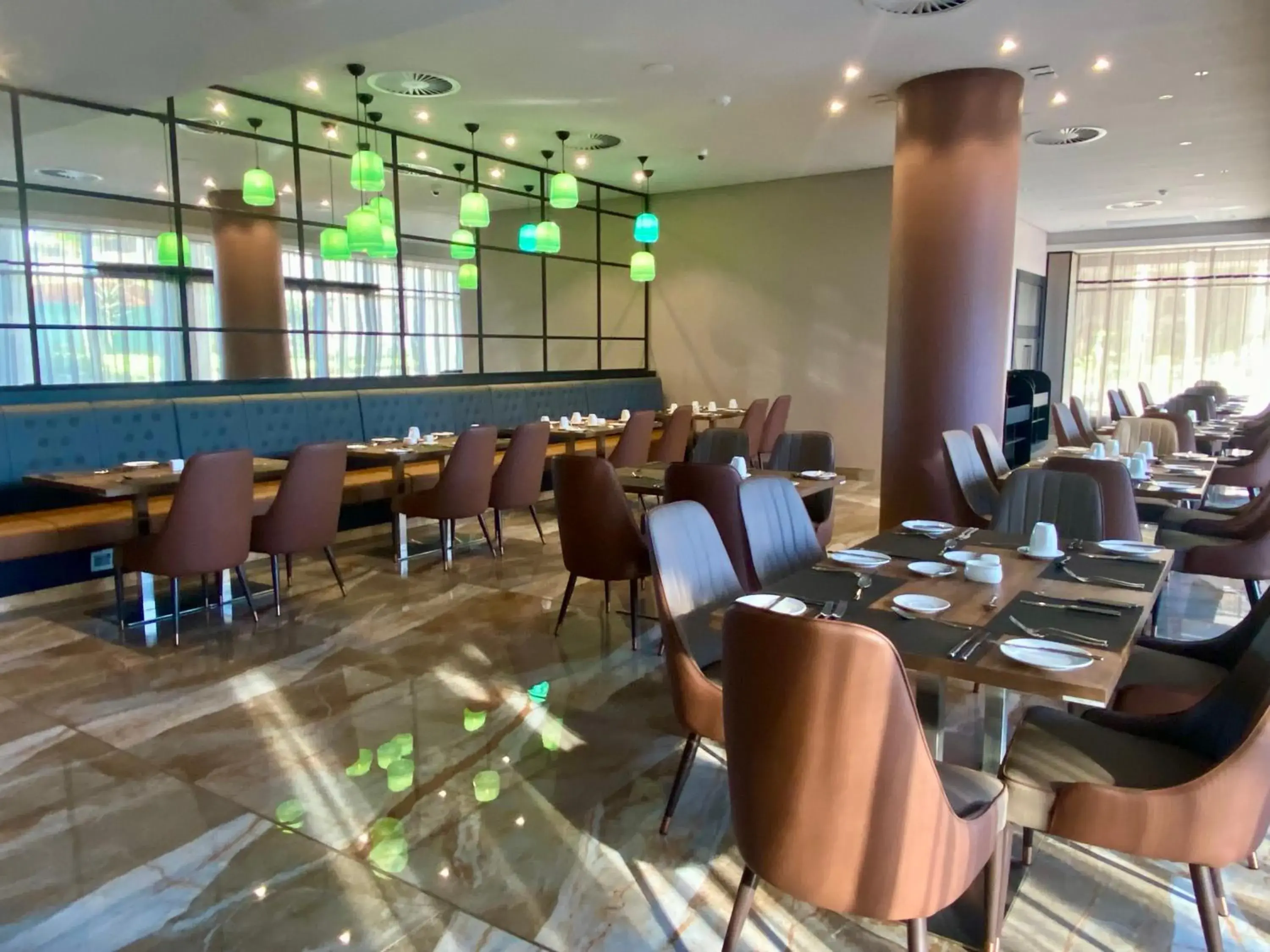 Restaurant/places to eat in Coastlands Skye Hotel, Ridgeside, Umhlanga Restaurant/places to eat in Coastlands Skye Hotel, Ridgeside, Umhlanga