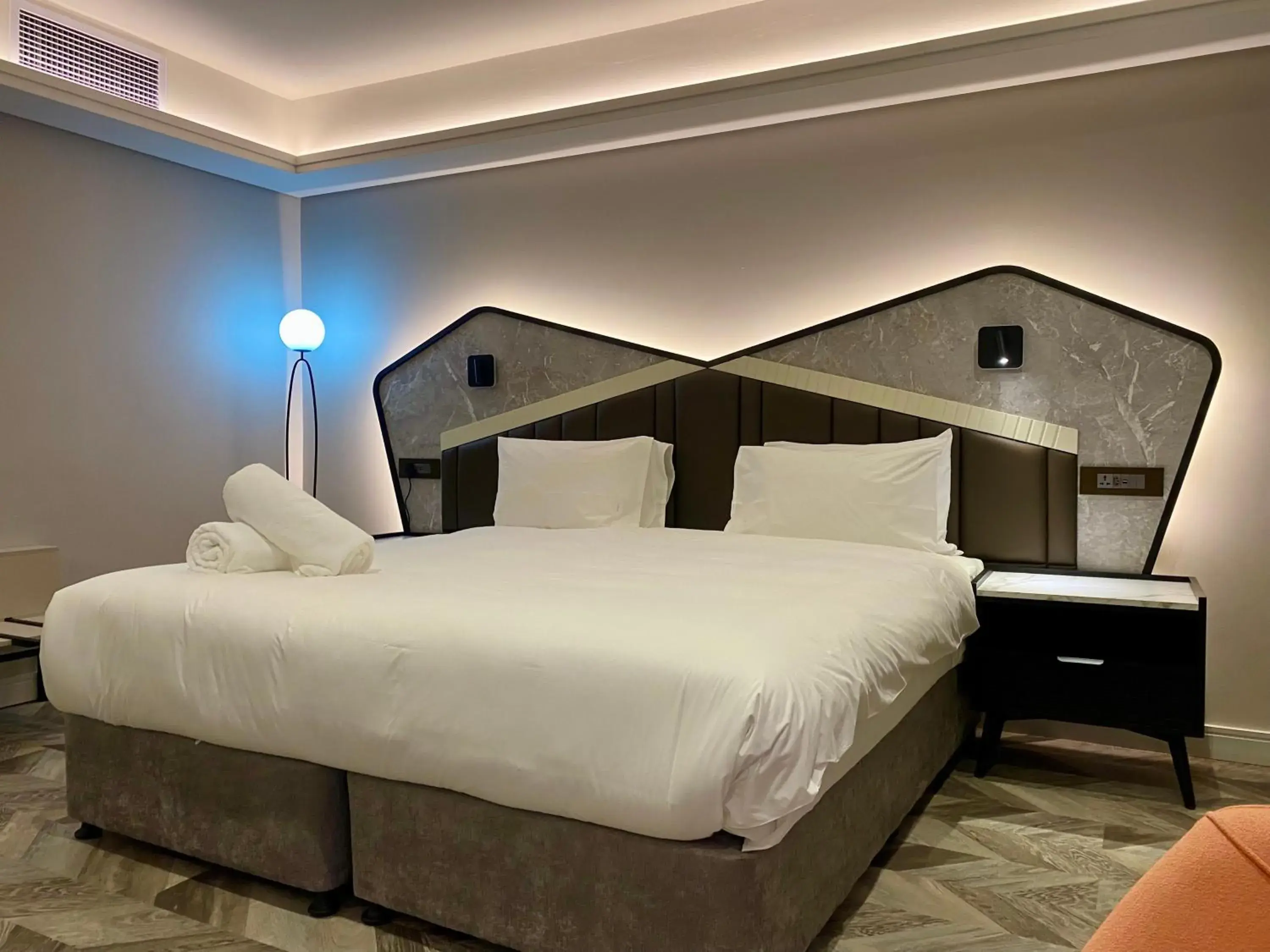 Bed in Coastlands Skye Hotel, Ridgeside, Umhlanga Bed in Coastlands Skye Hotel, Ridgeside, Umhlanga