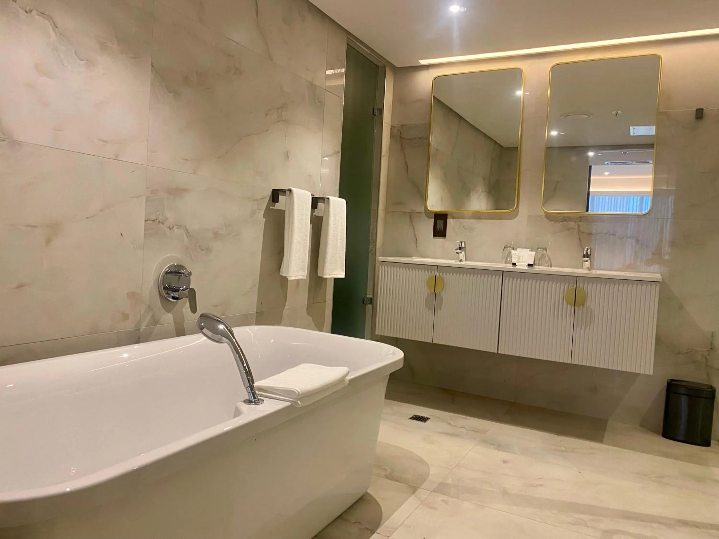 Bathroom in Coastlands Skye Hotel, Ridgeside, Umhlanga