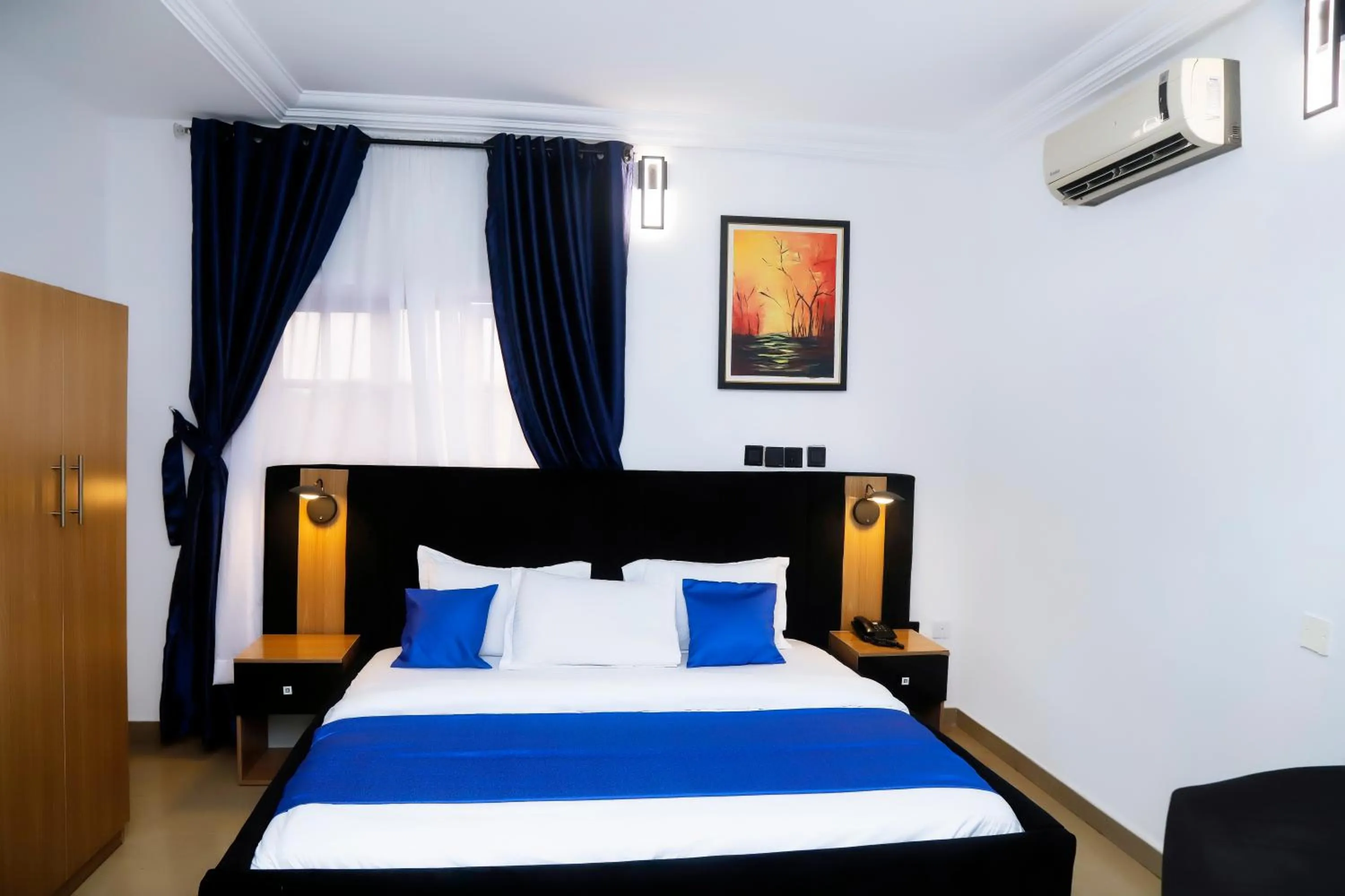 Bed in Western Dreams Hotel