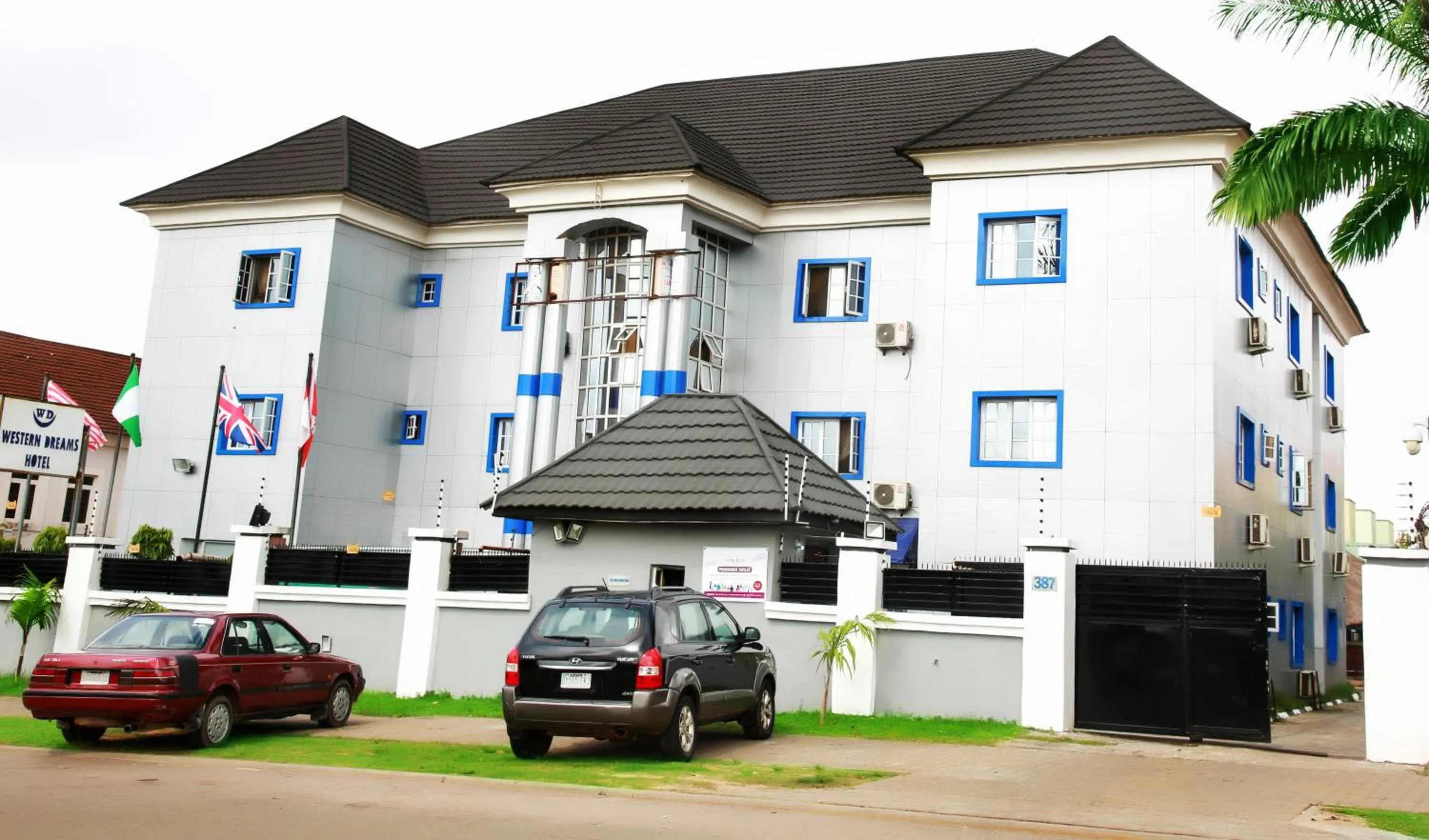 Western Dreams Hotel