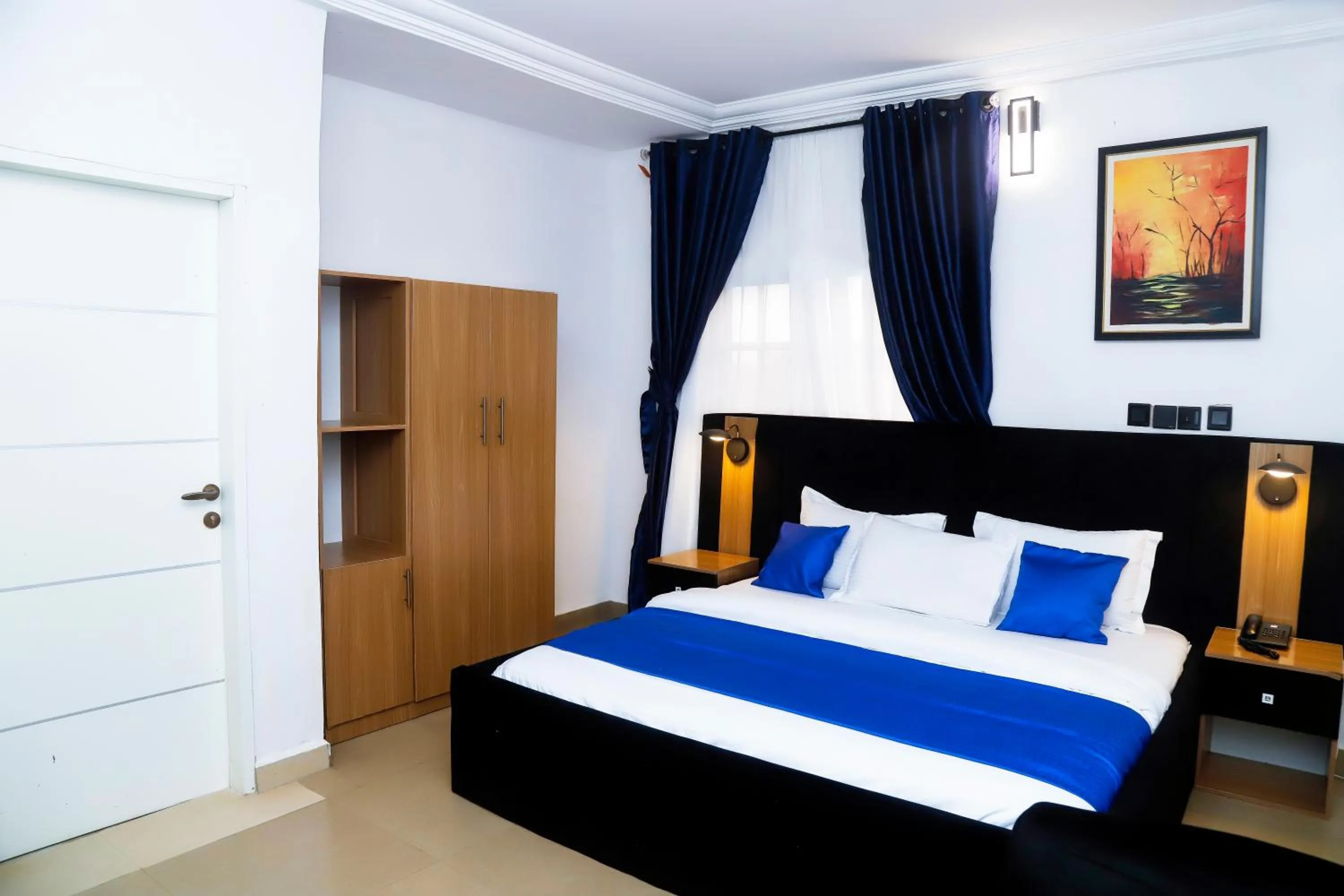 Bed in Western Dreams Hotel