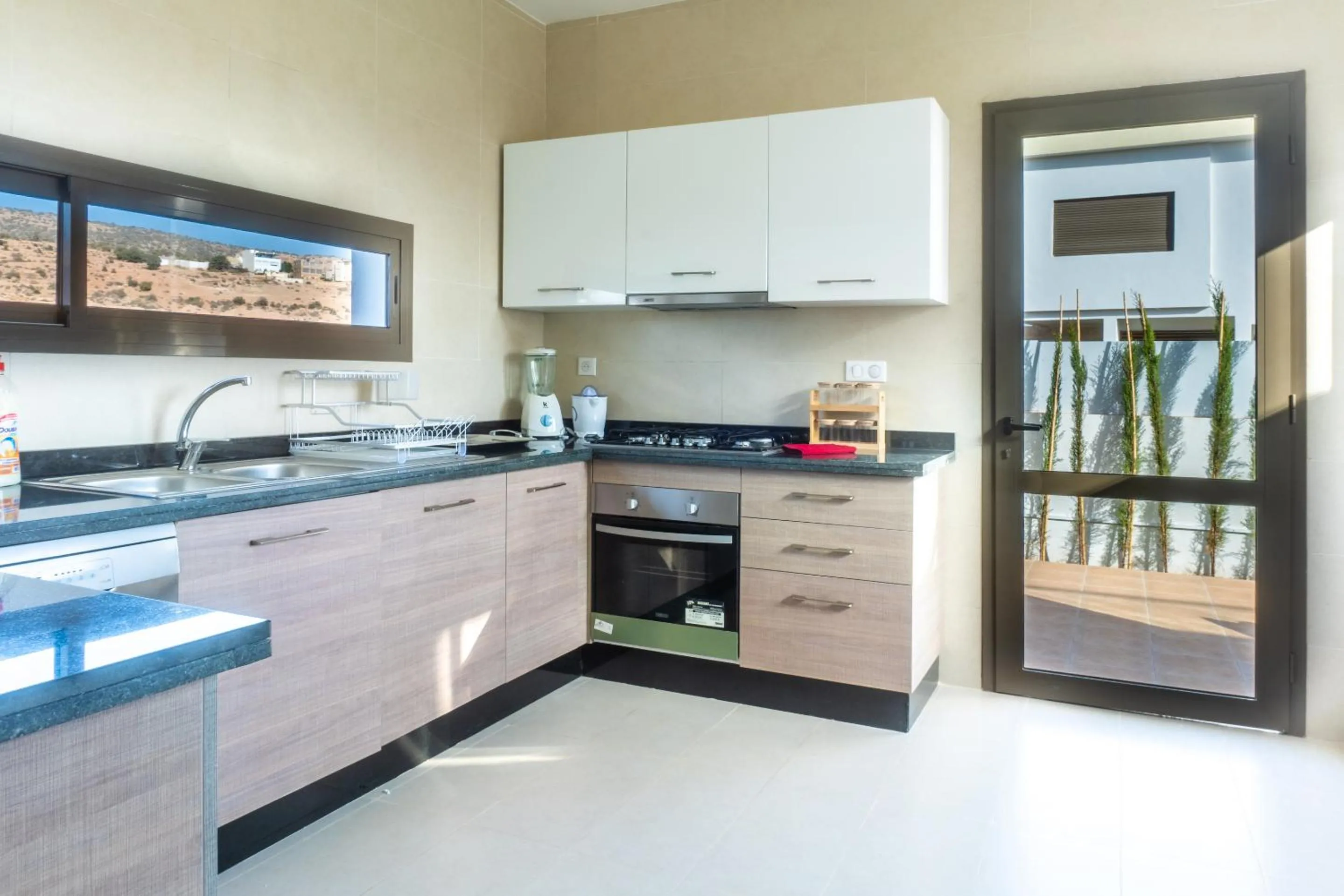 Kitchen or kitchenette in Salam Taghazout - luxury villa - Pool - 8 Px