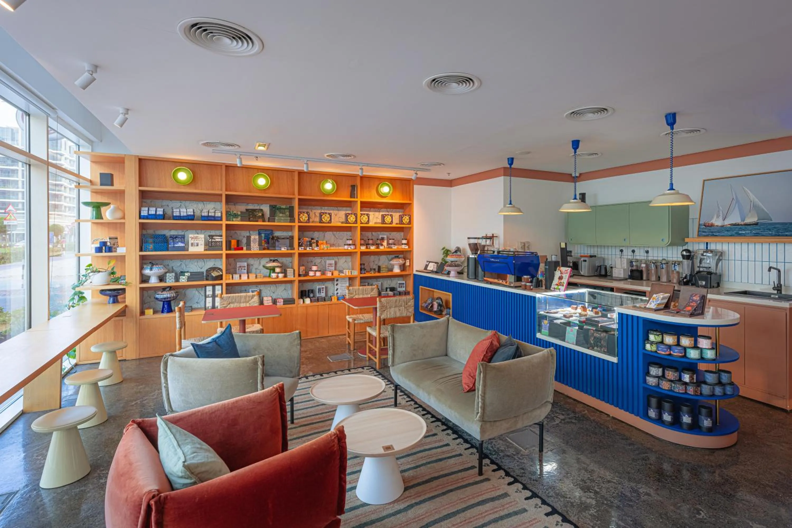 Lounge or bar in Shada Hotel Dubai - فندق شدا دبي