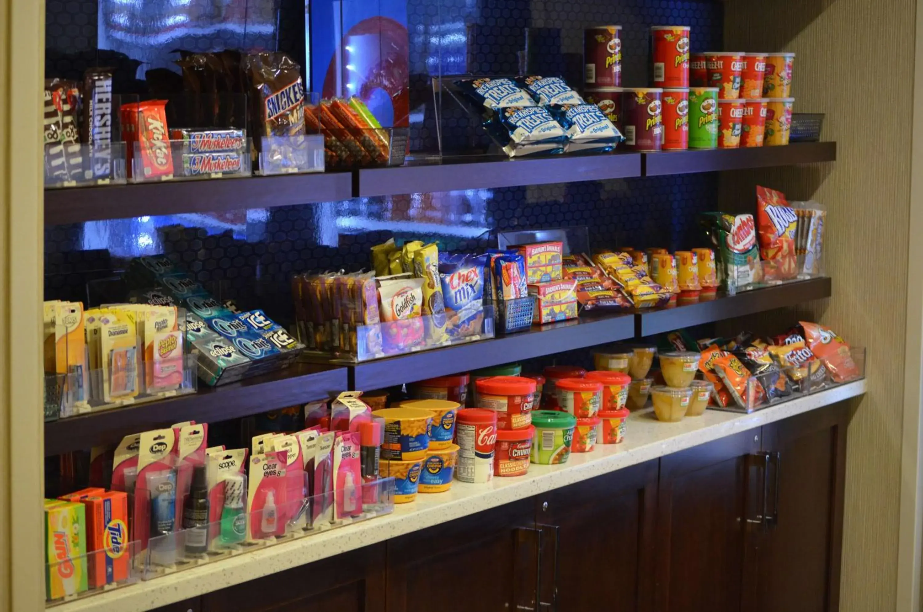 Restaurant/places to eat in Hampton Inn Corning/Painted Post Restaurant/places to eat in Hampton Inn Corning/Painted Post