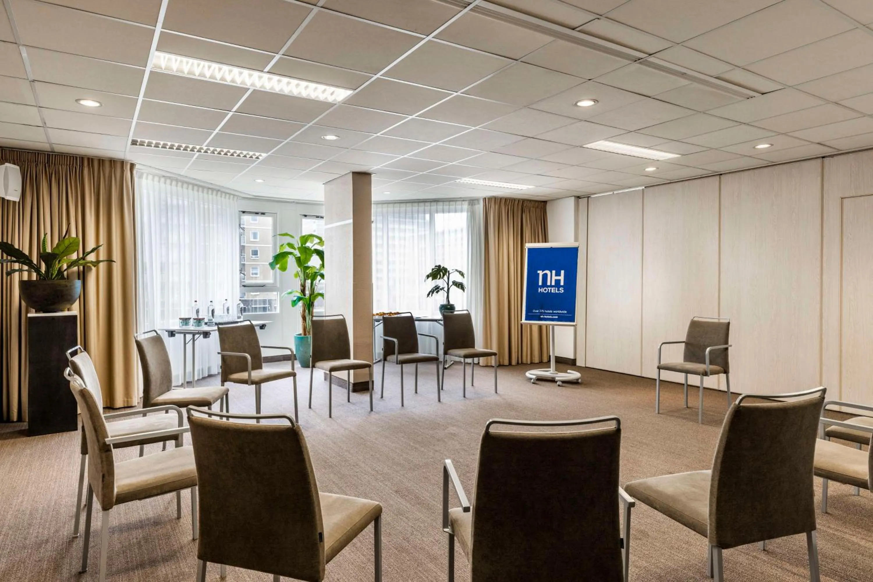Meeting/conference room in NH Zandvoort Hotel