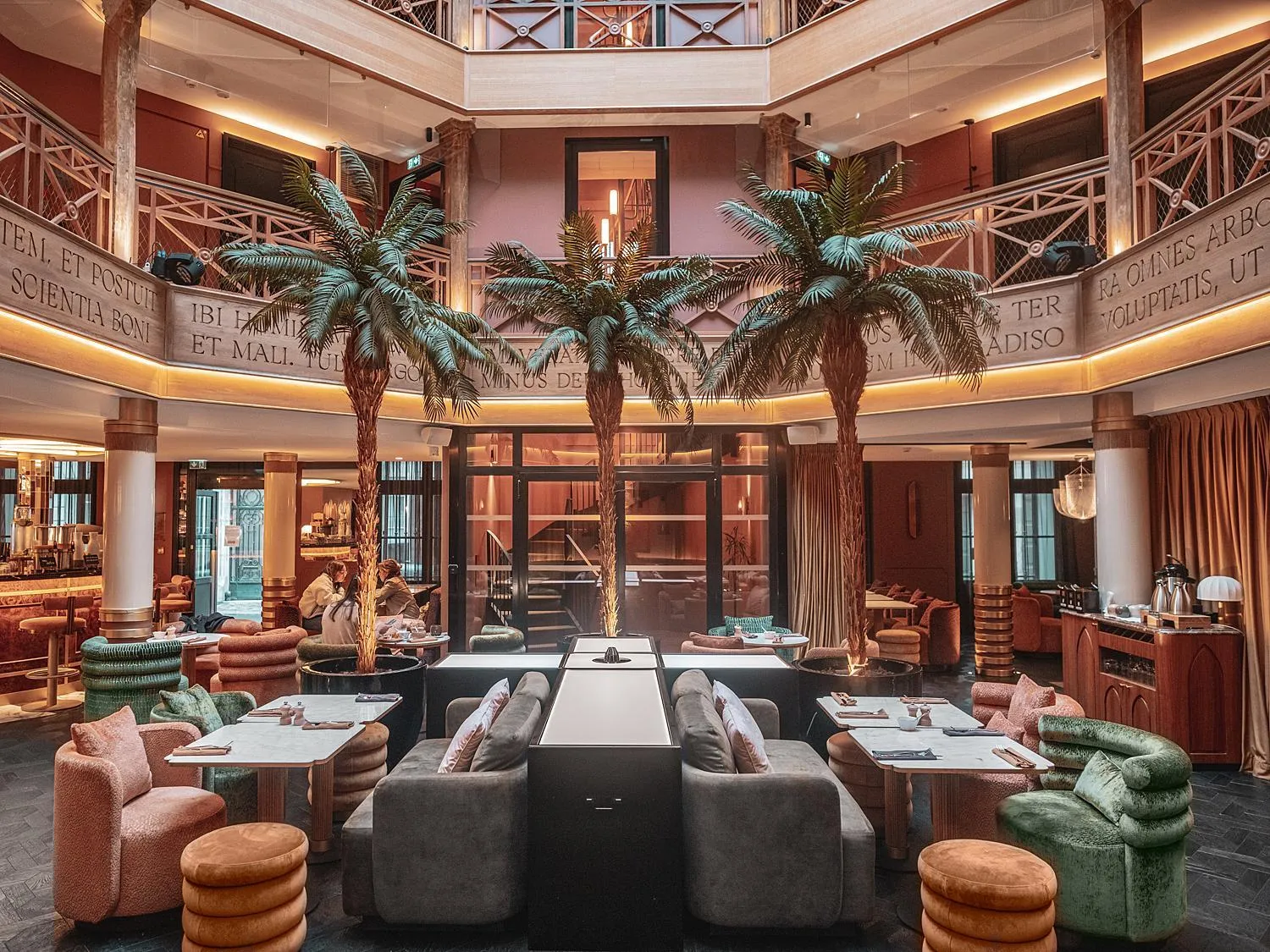 Lounge or bar in Boudoir des Muses