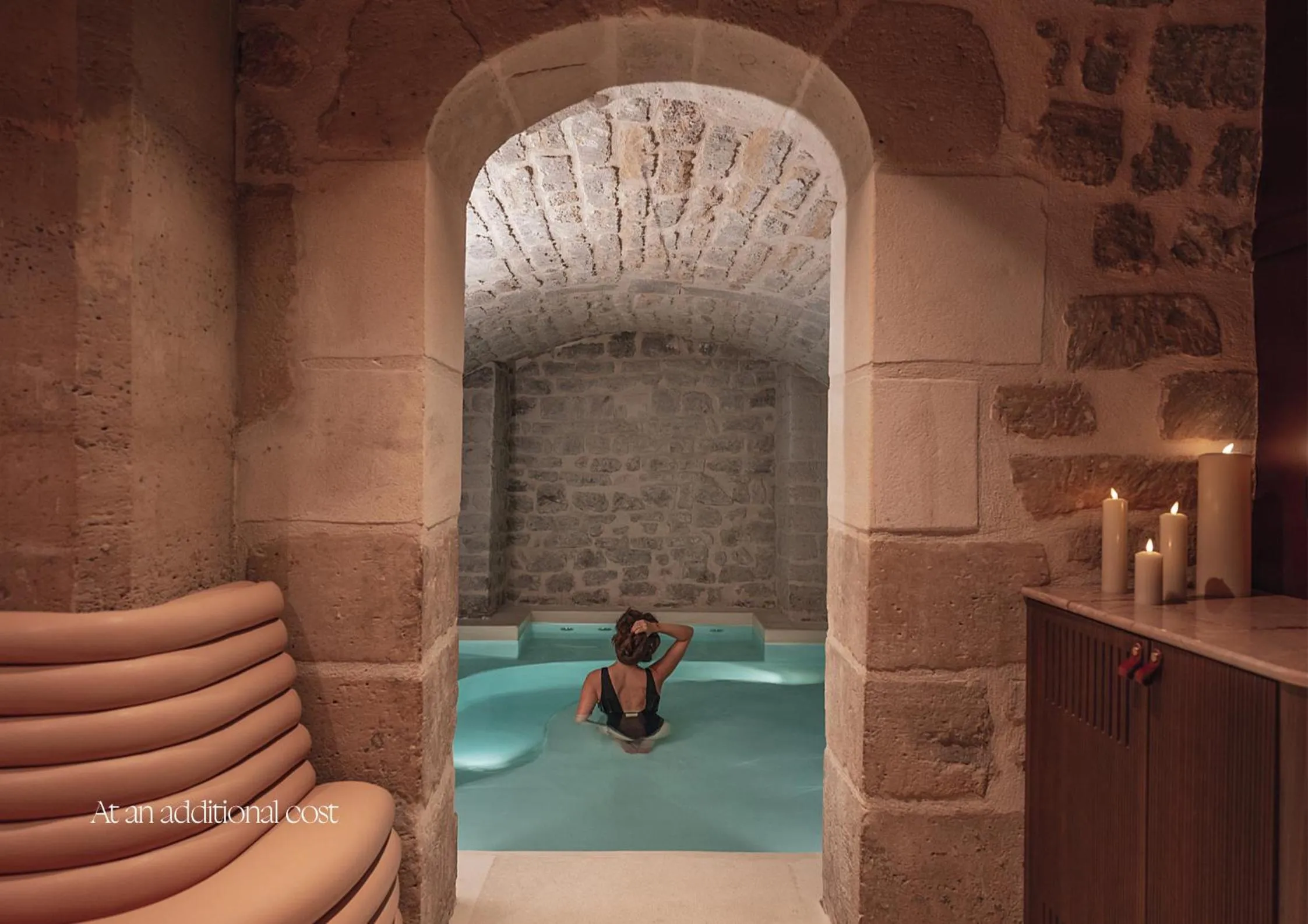 Hot Tub in Boudoir des Muses