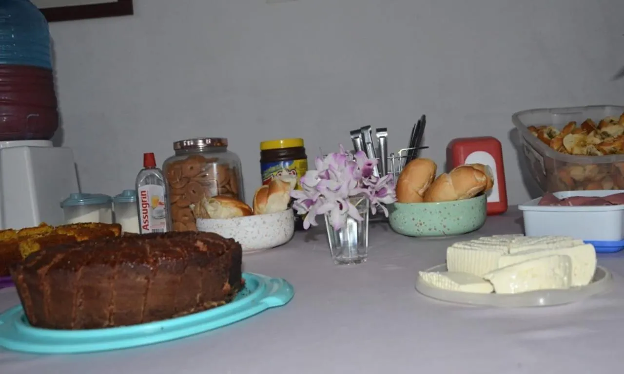 Breakfast in Hotel Estação Norte - Fácil acesso ao Imbel e o distrito industrial e colégio Militar - By Up Hotel