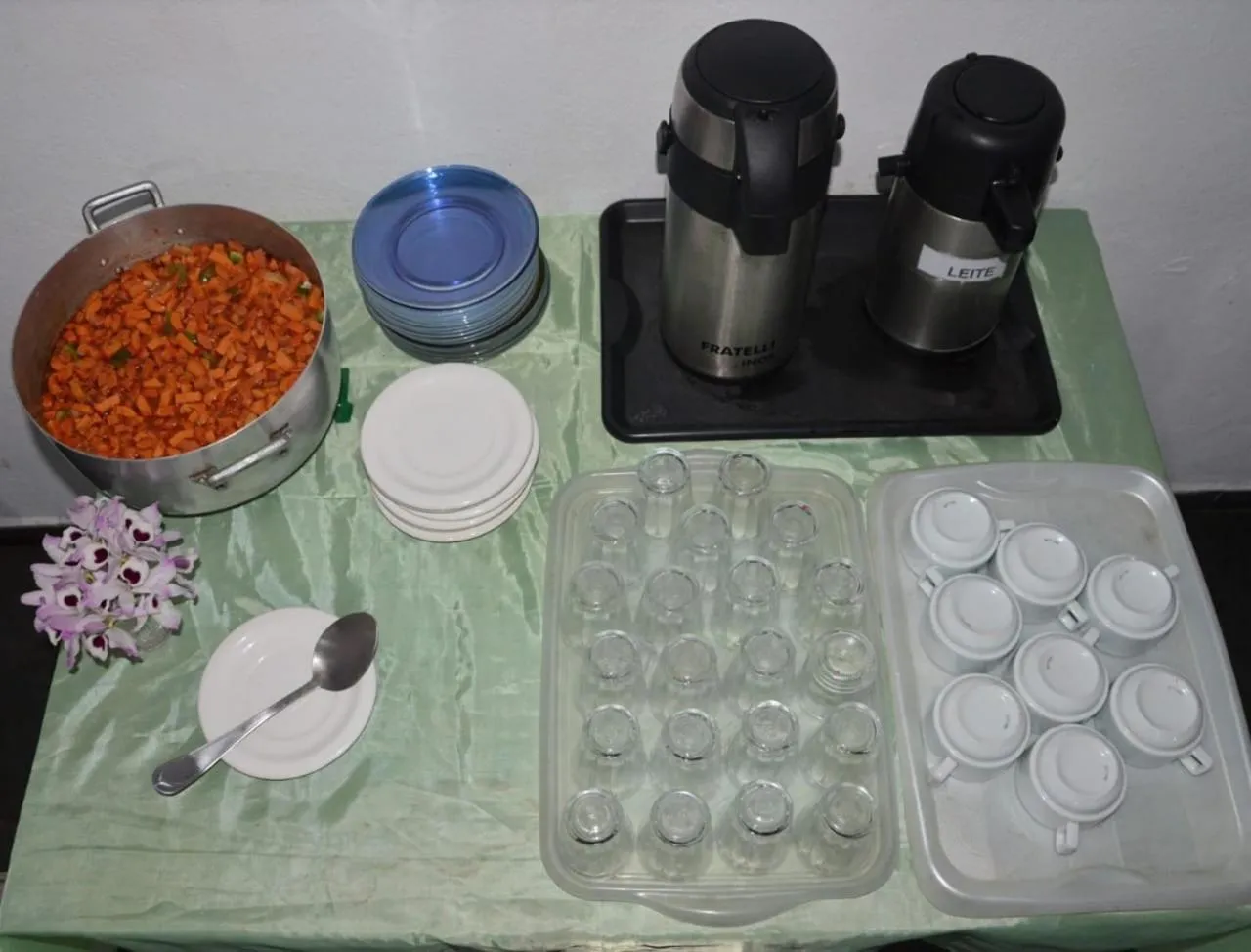 Breakfast in Hotel Estação Norte - Fácil acesso ao Imbel e o distrito industrial e colégio Militar - By Up Hotel