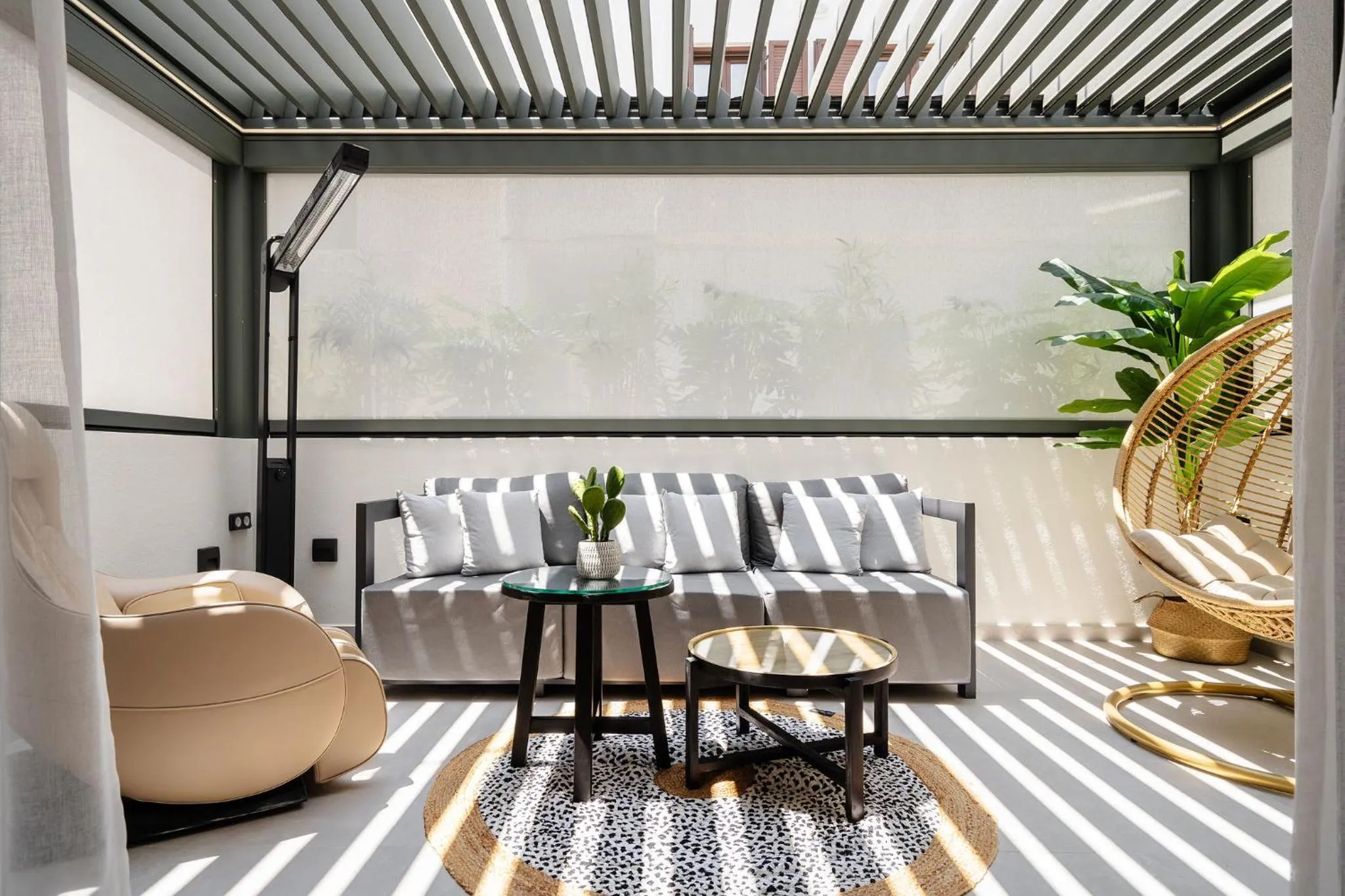 Seating area in Legato Spa Suites