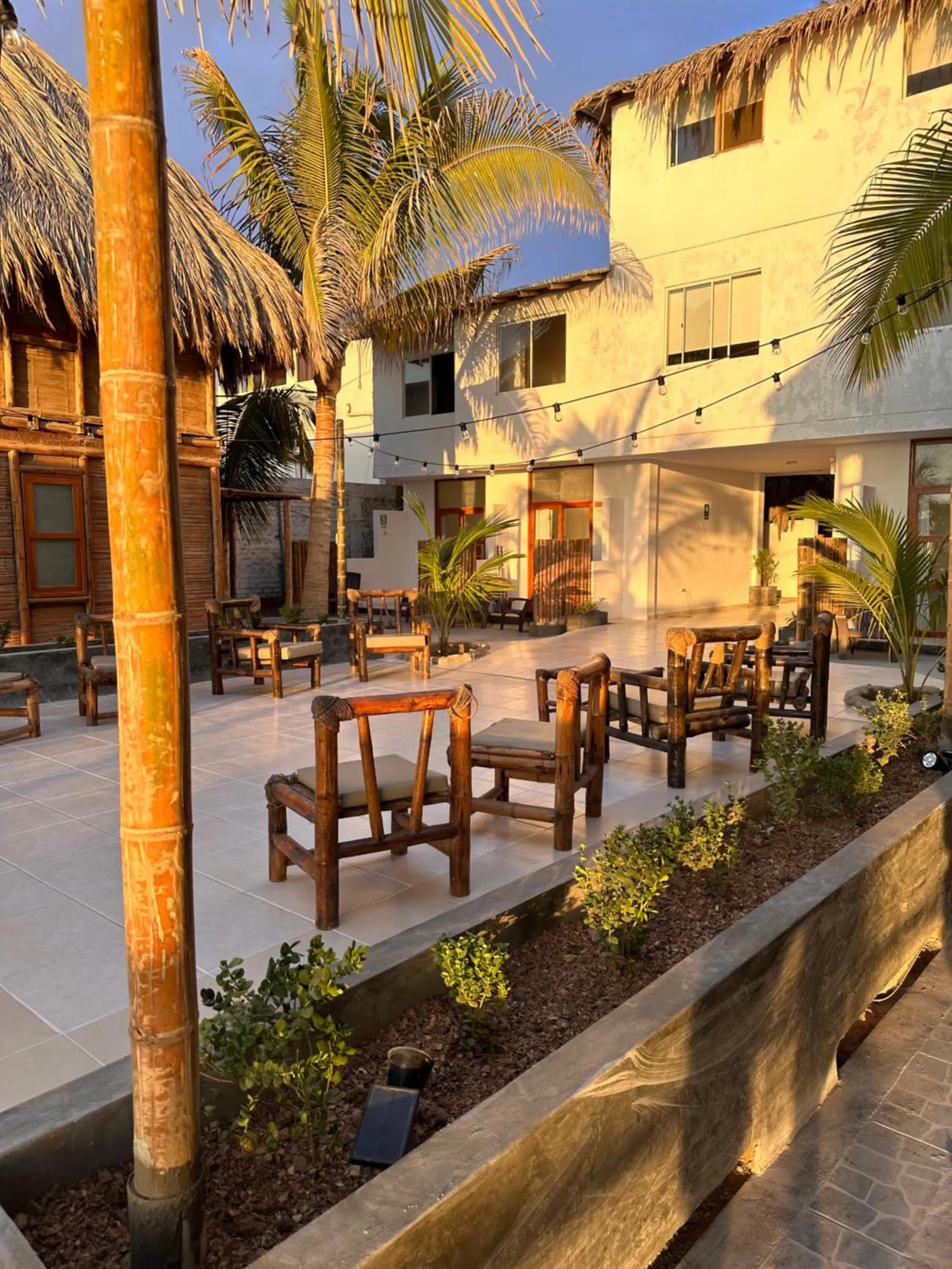 Patio in Hotel Puerto Antiguo
