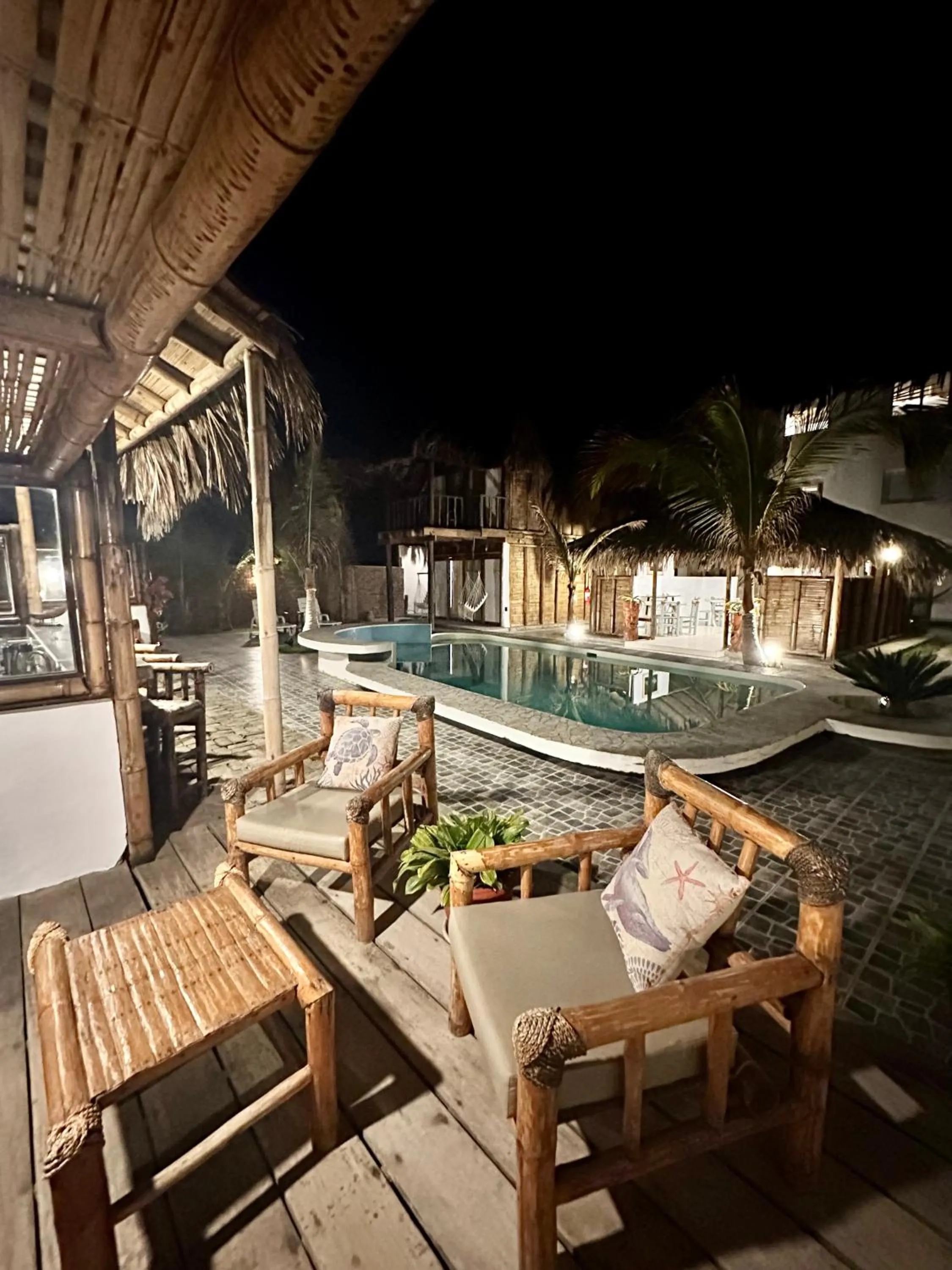 Patio in Hotel Puerto Antiguo