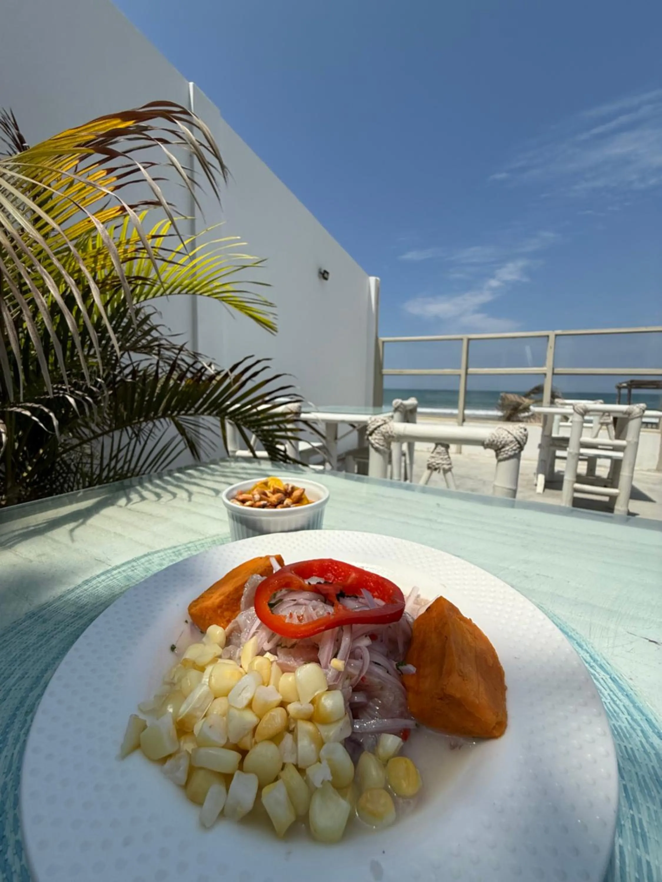 Restaurant/places to eat in Hotel Puerto Antiguo
