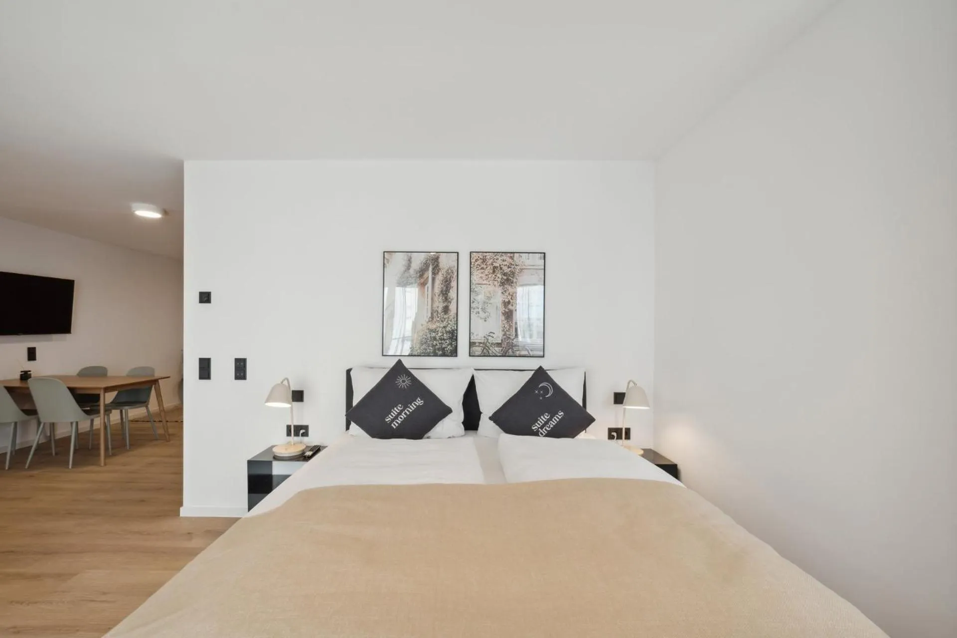 Bed in Limehome Nuremberg Celtisplatz