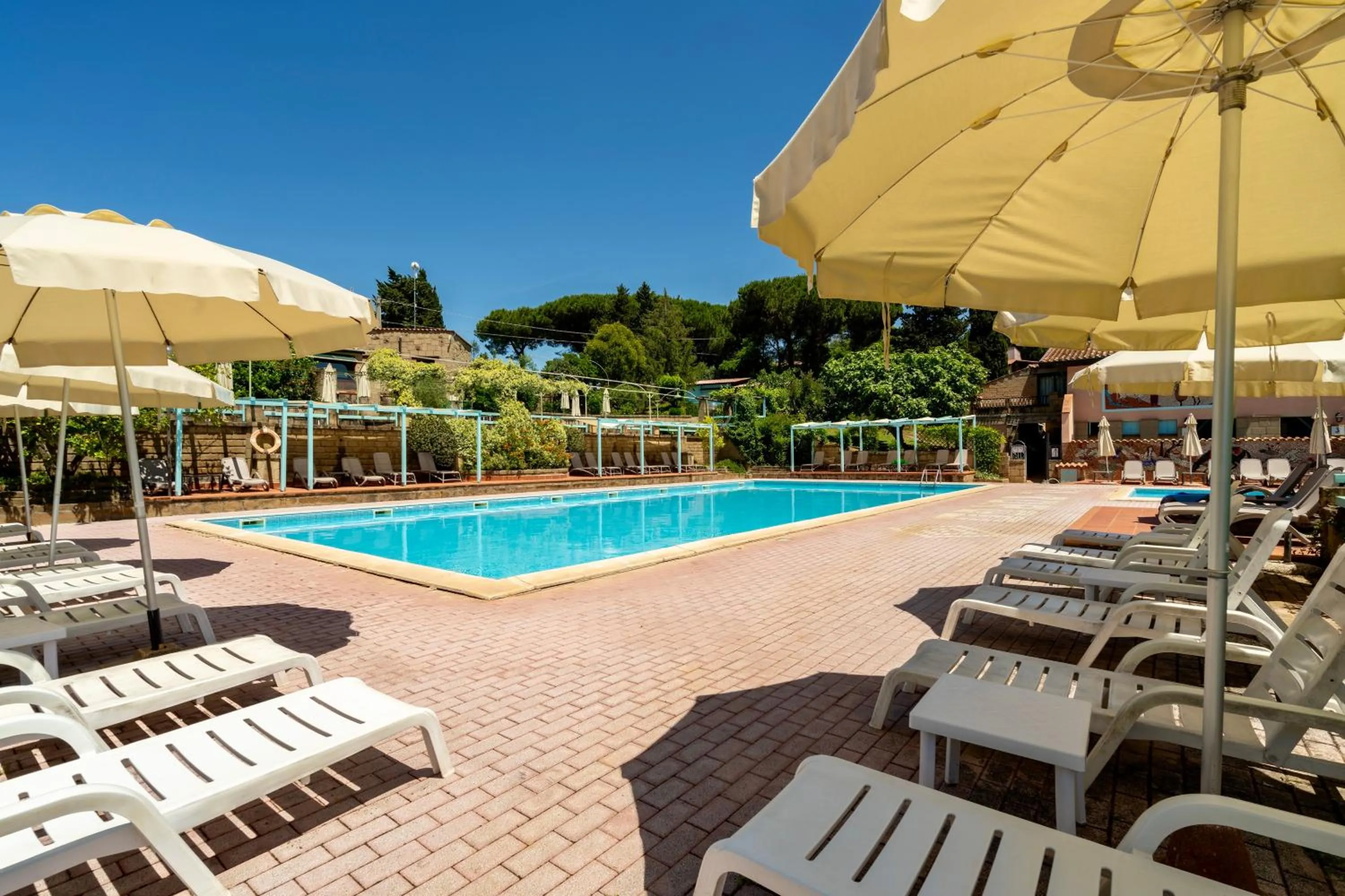 Swimming pool in Residence with swimming - pool in Guardistallo