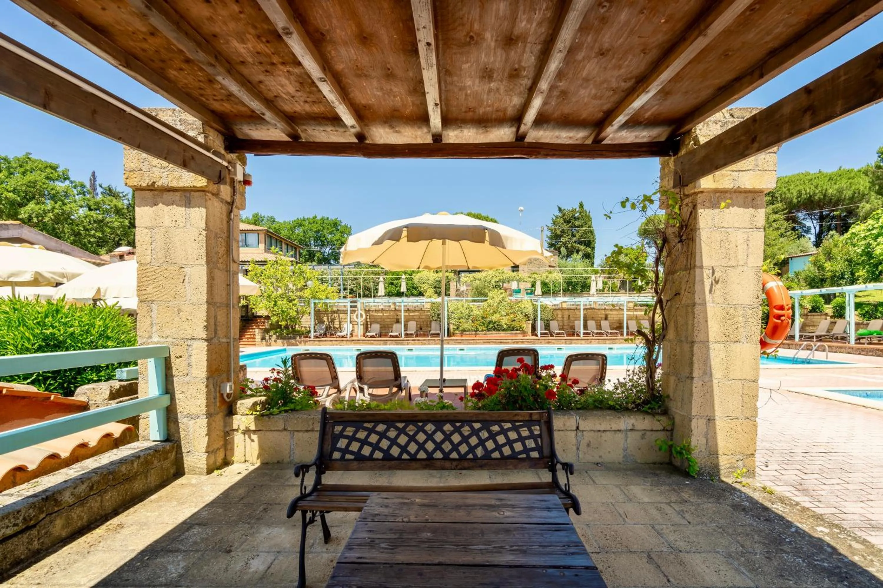 Swimming pool in Residence with swimming - pool in Guardistallo