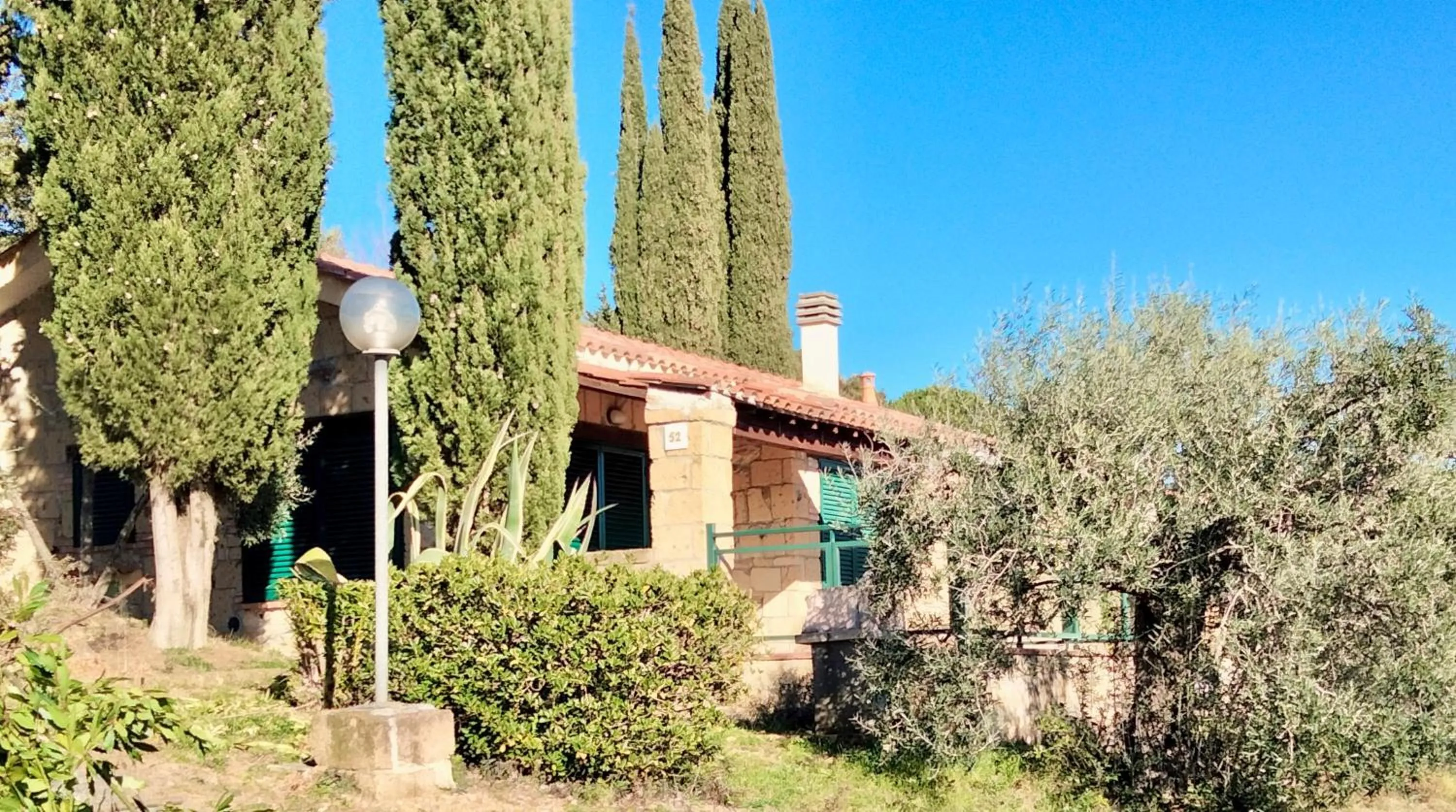 Property building in Residence with swimming - pool in Guardistallo