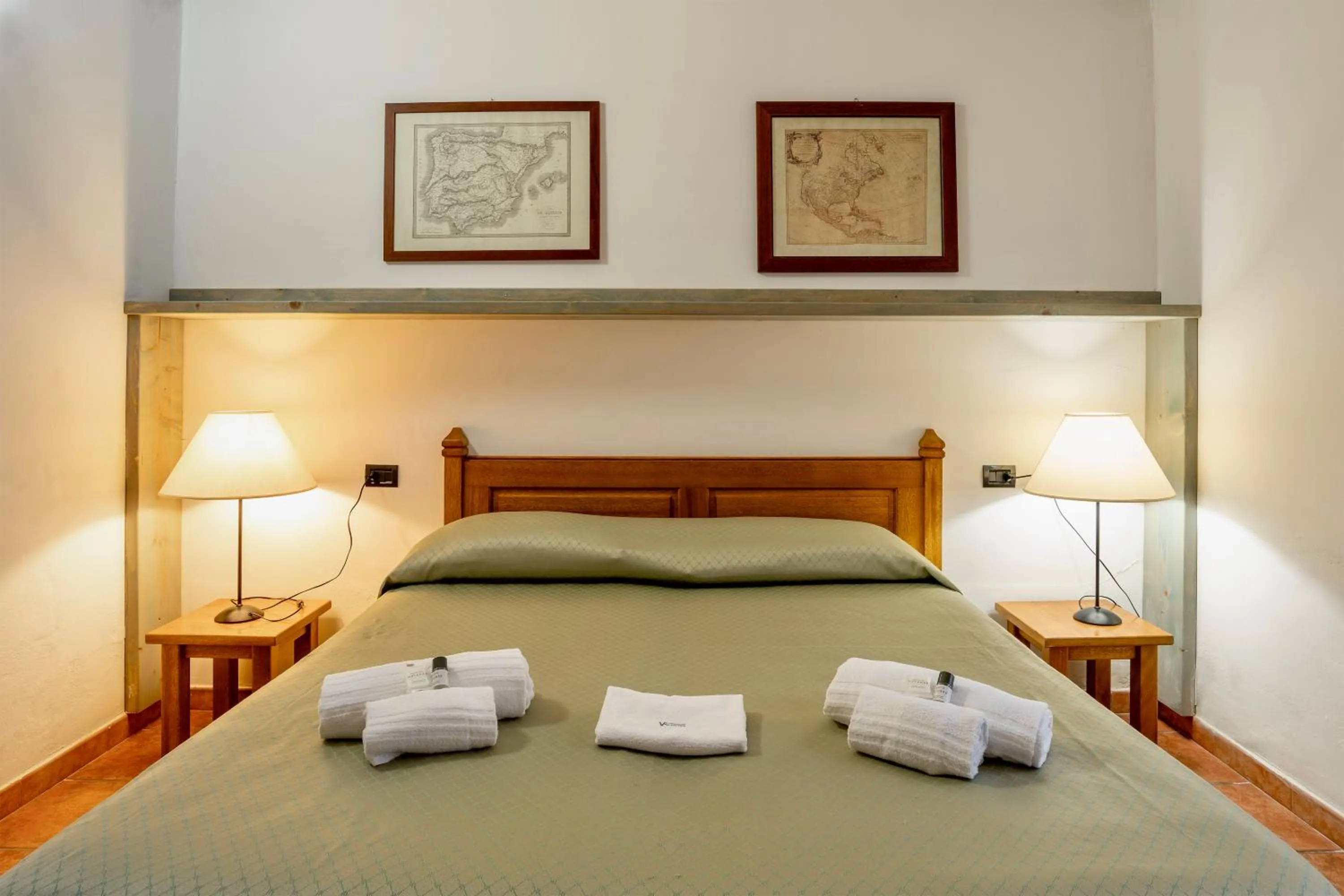 Bedroom, Bed in Residence with swimming - pool in Guardistallo