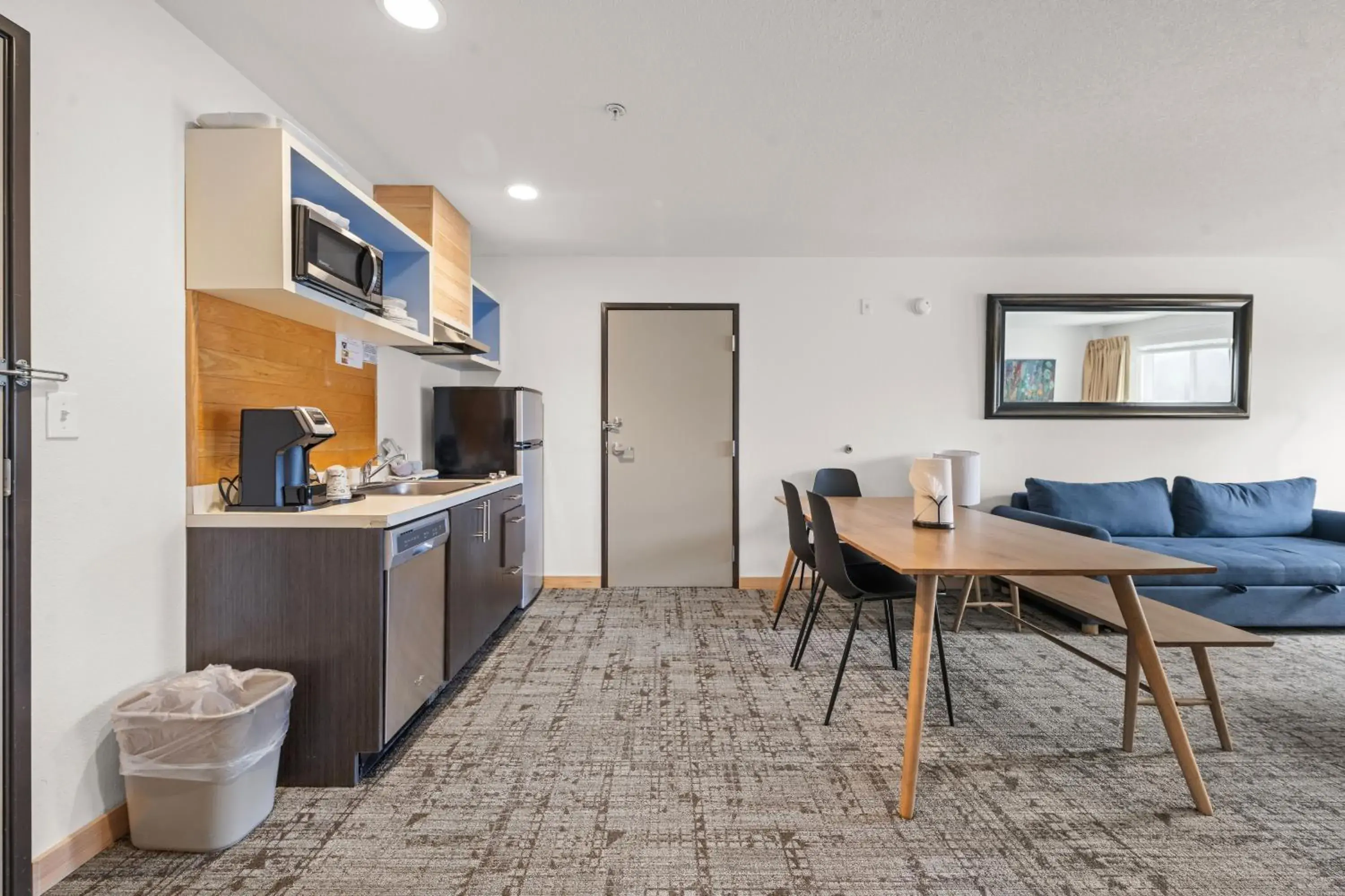 One-Bedroom Queen Suite with River View in River Inn at Seaside One-Bedroom Queen Suite with River View in River Inn at Seaside