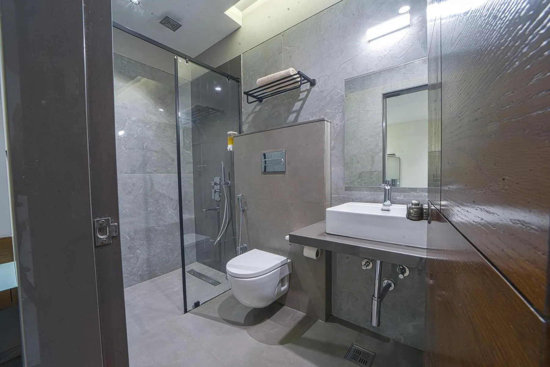 Toilet in Hotel Devgiri Inn and Restaurant