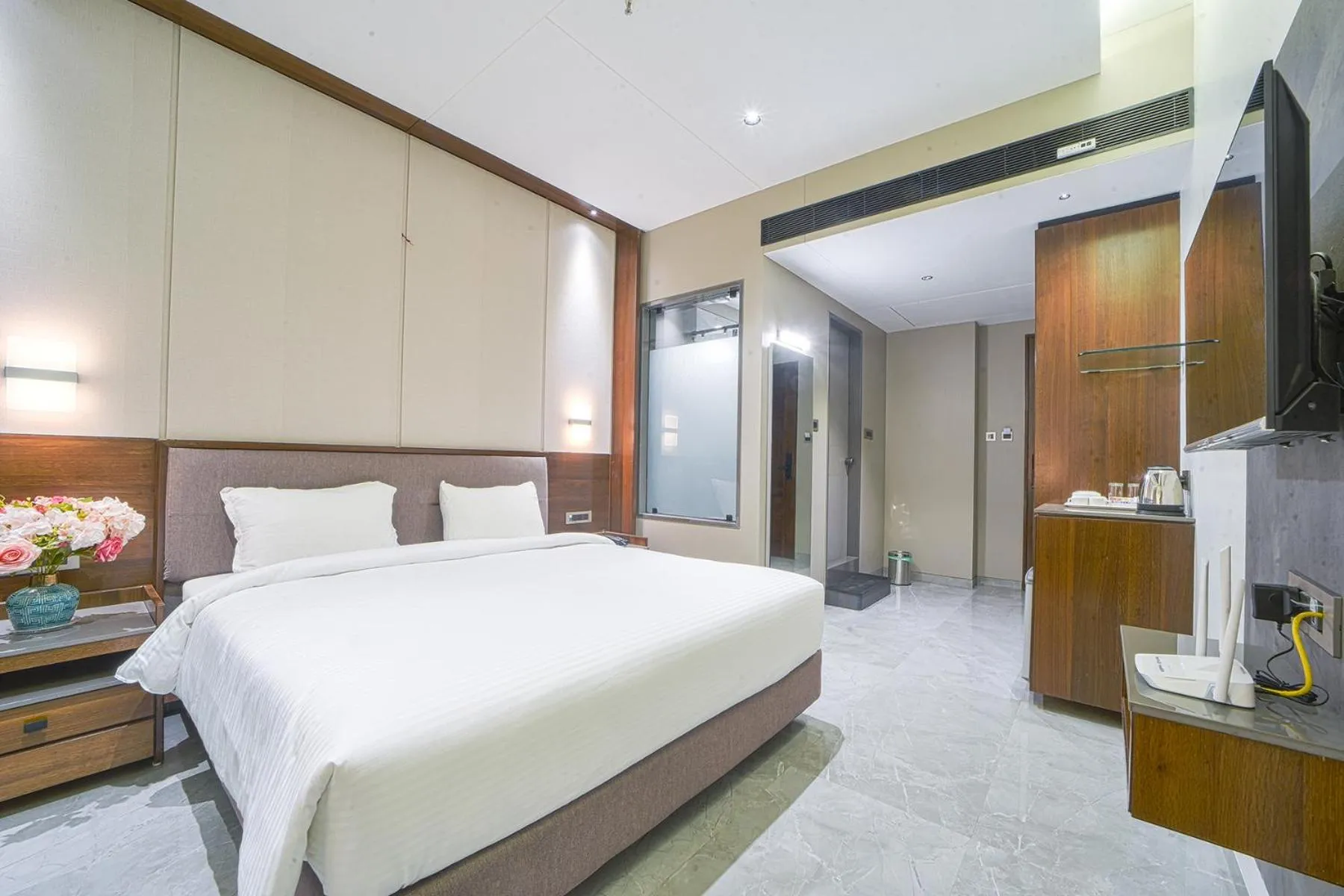 Bedroom, Bed in Hotel Devgiri Inn and Restaurant
