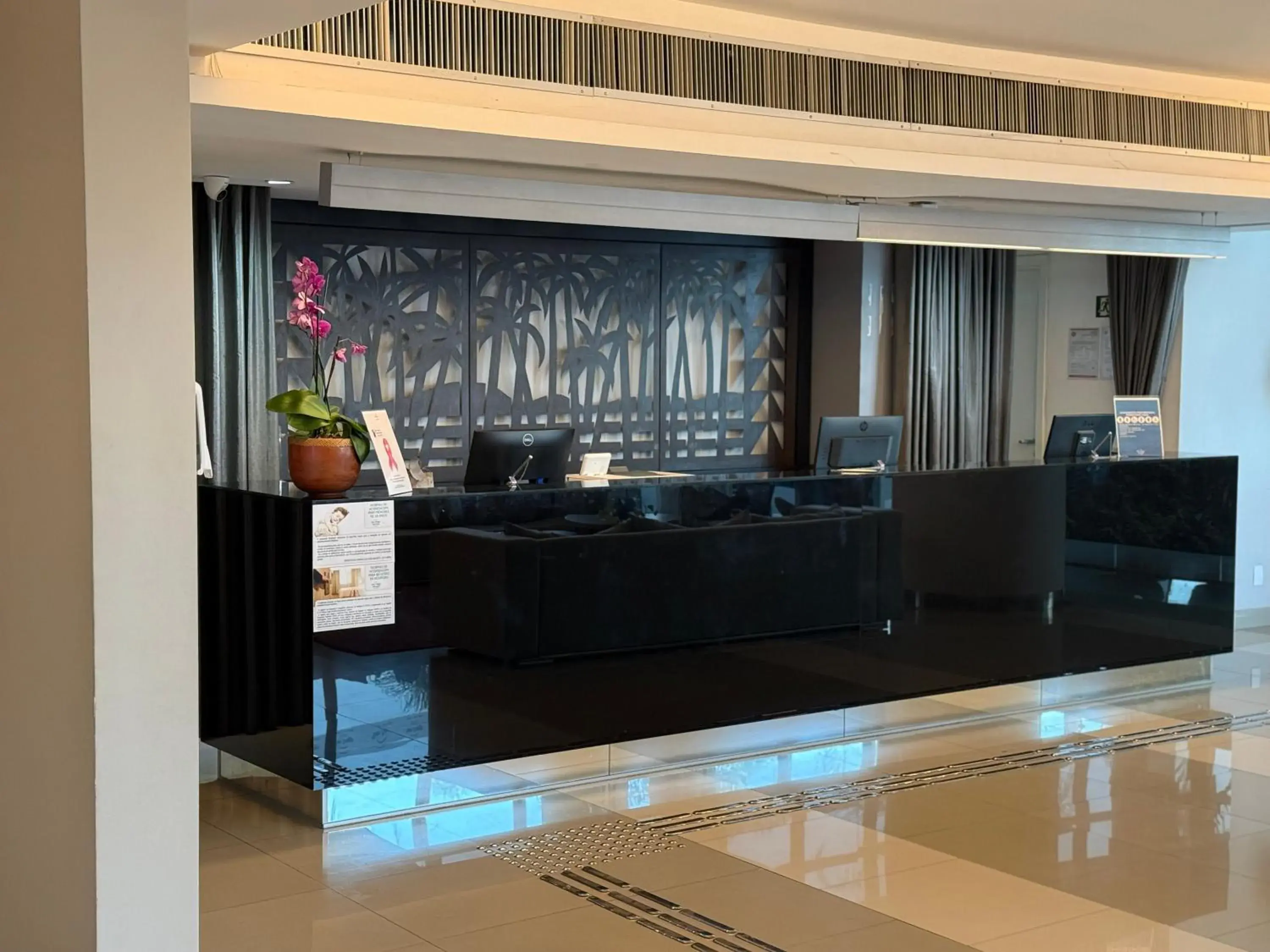 Lobby or reception in San Diego Suites Veredas Sete Lagoas Lobby or reception in San Diego Suites Veredas Sete Lagoas