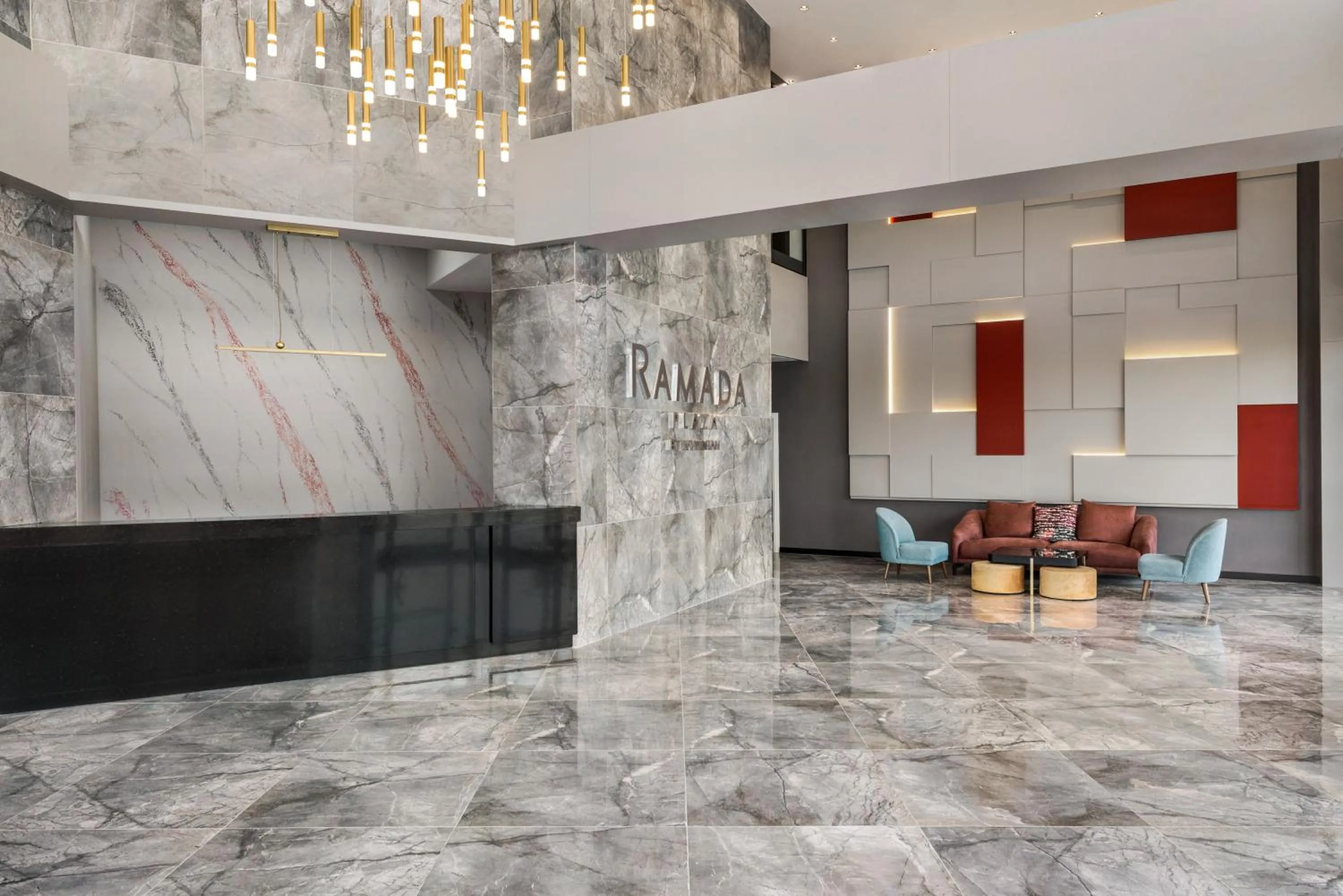 Lobby or reception in Ramada Plaza By Wyndham Batman