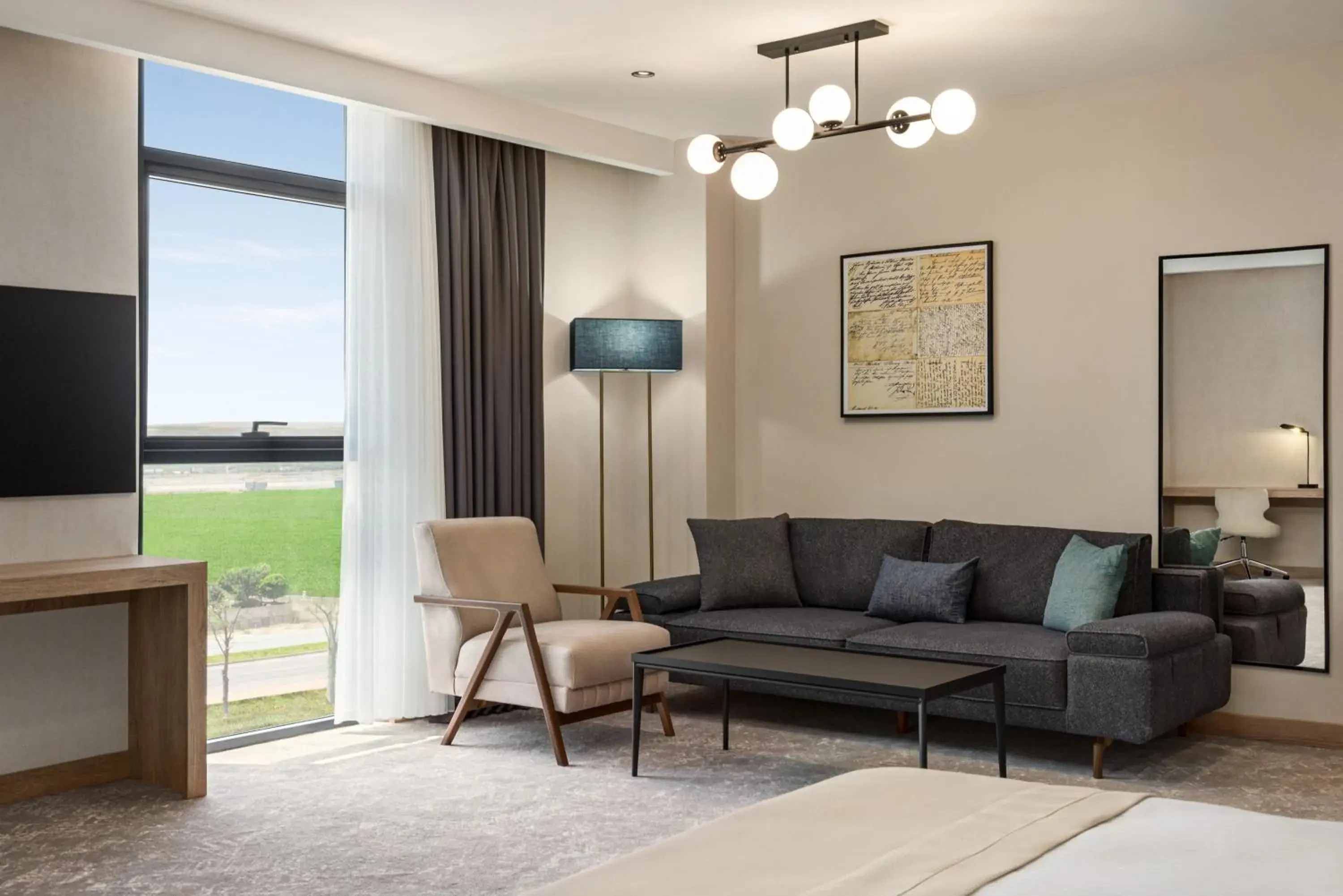 Executive King Business Room, City View - single occupancy in Ramada Plaza By Wyndham Batman Executive King Business Room, City View - single occupancy in Ramada Plaza By Wyndham Batman