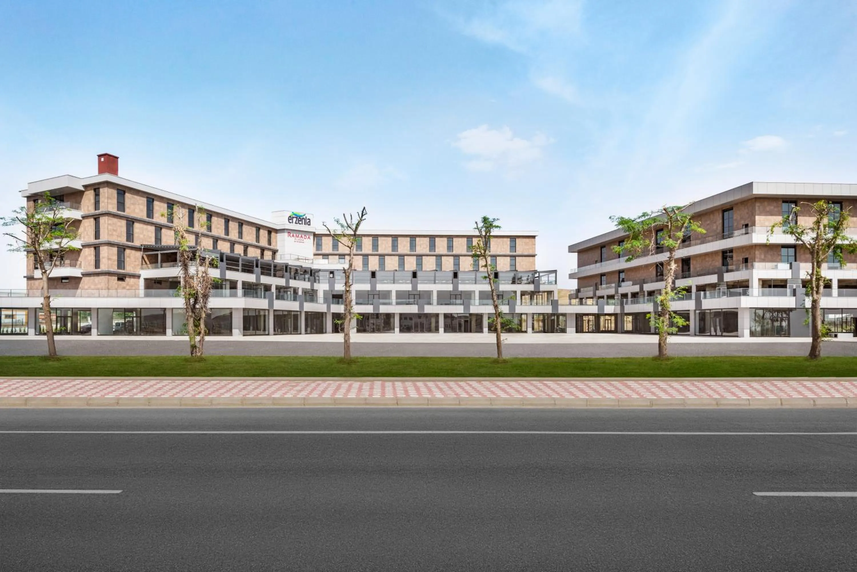 Property building in Ramada Plaza By Wyndham Batman