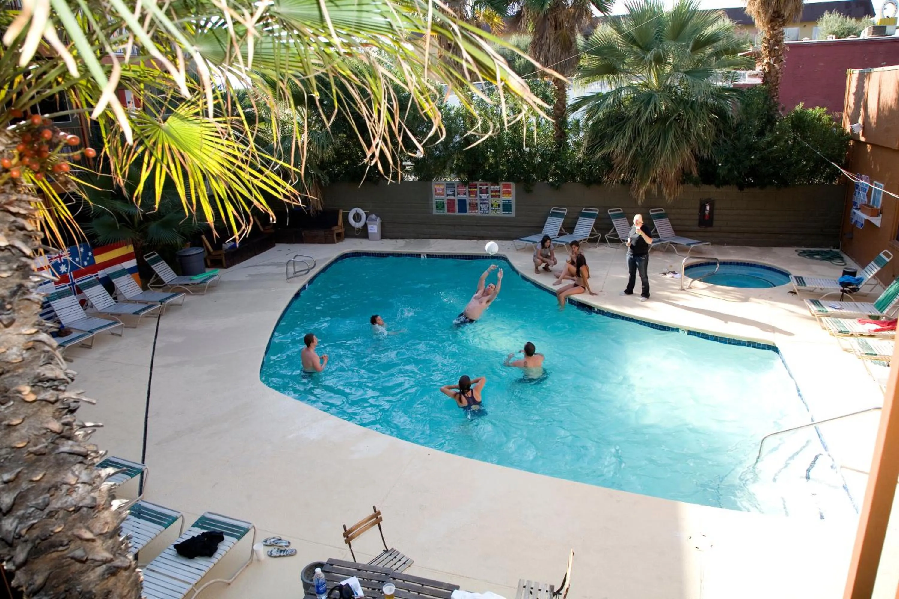 Pool view in Motel 6 - Las Vegas, NV – Downtown Fremont St Experience