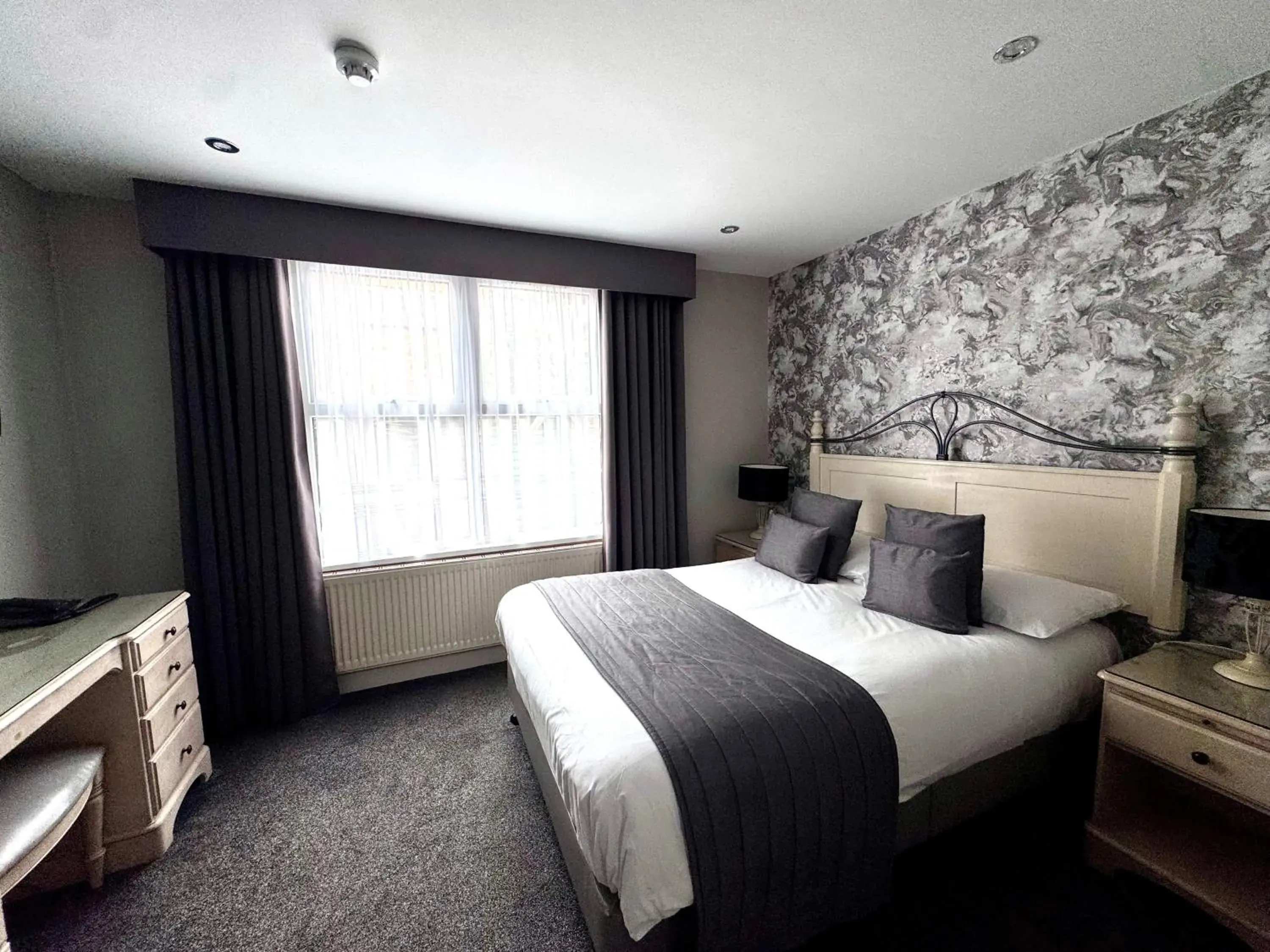 Bed in Camelia Hotel Bed in Camelia Hotel