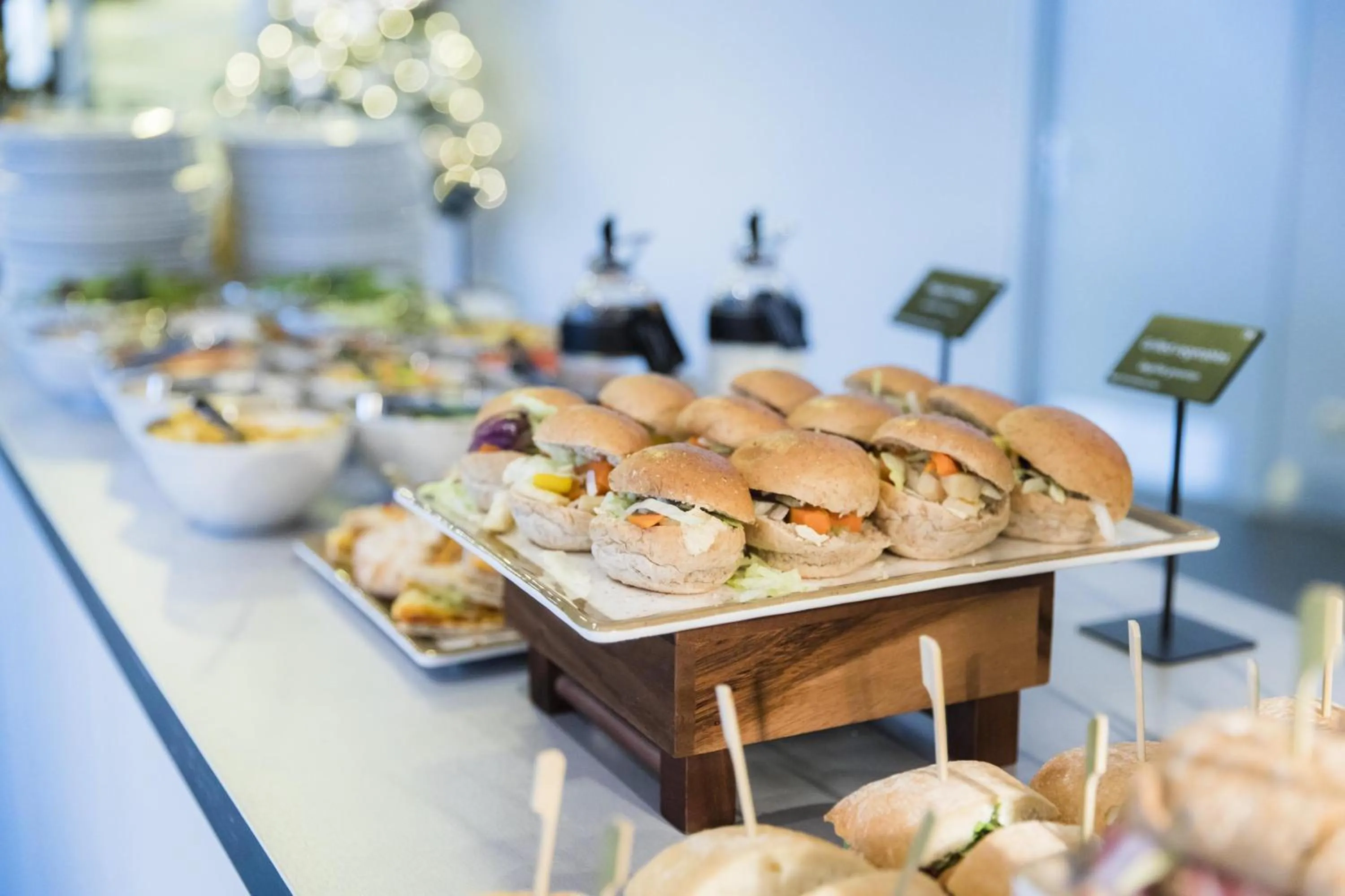 Restaurant/places to eat in NH Noordwijk Conference Centre Leeuwenhorst