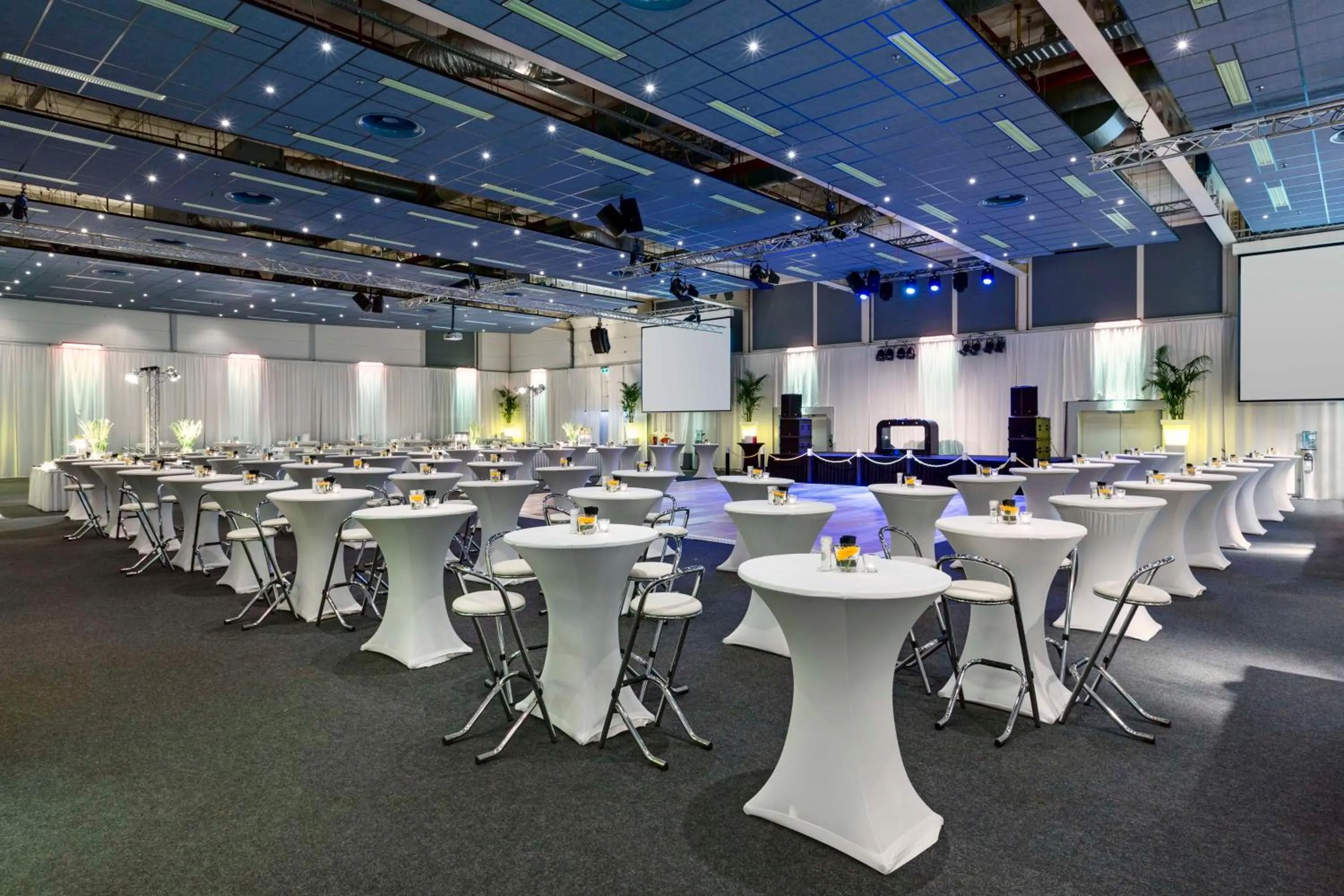 Meeting/conference room in NH Noordwijk Conference Centre Leeuwenhorst