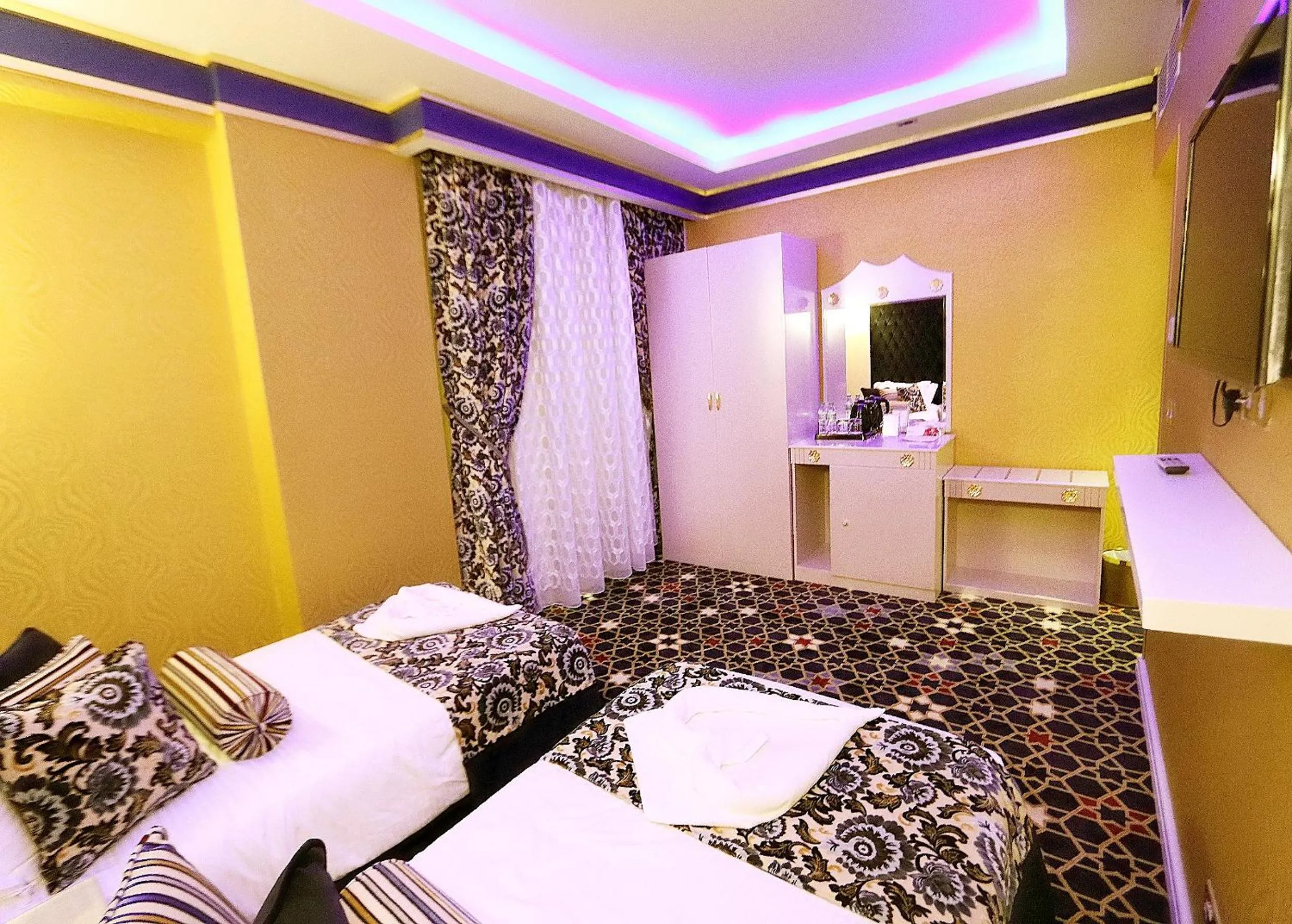 Bed in Nusk Al Madinah