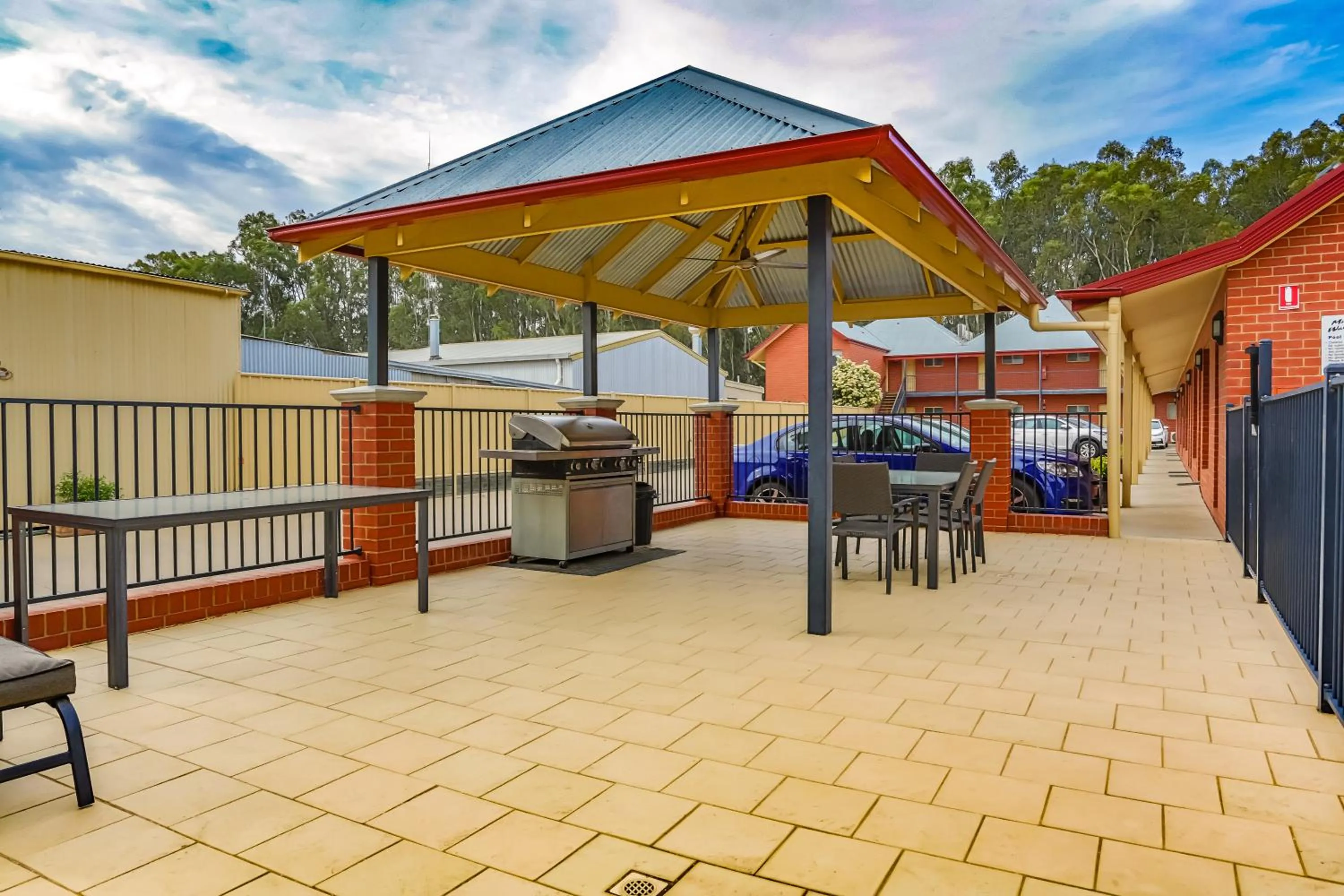 BBQ facilities in Murray Waters Motor Inn & Apartments
