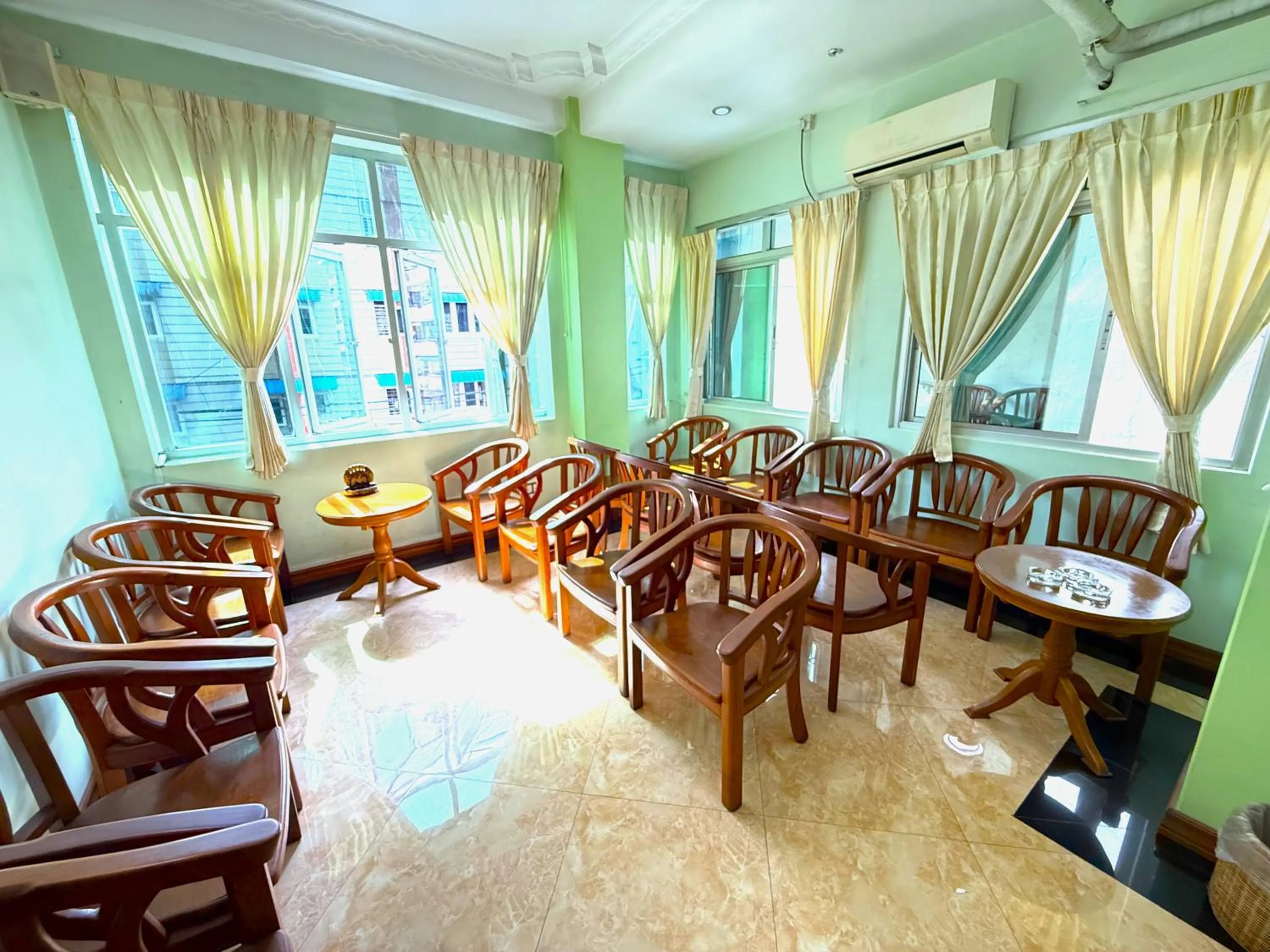 Lobby or reception in Grand Laurel Hotel