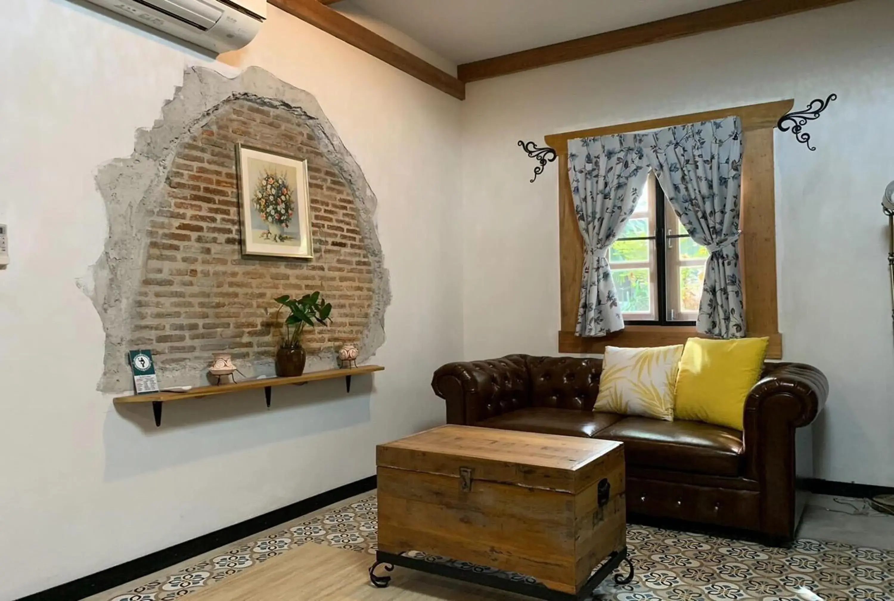 Living room in Forest Bungalows & Mama's Restaurant Living room in Forest Bungalows & Mama's Restaurant