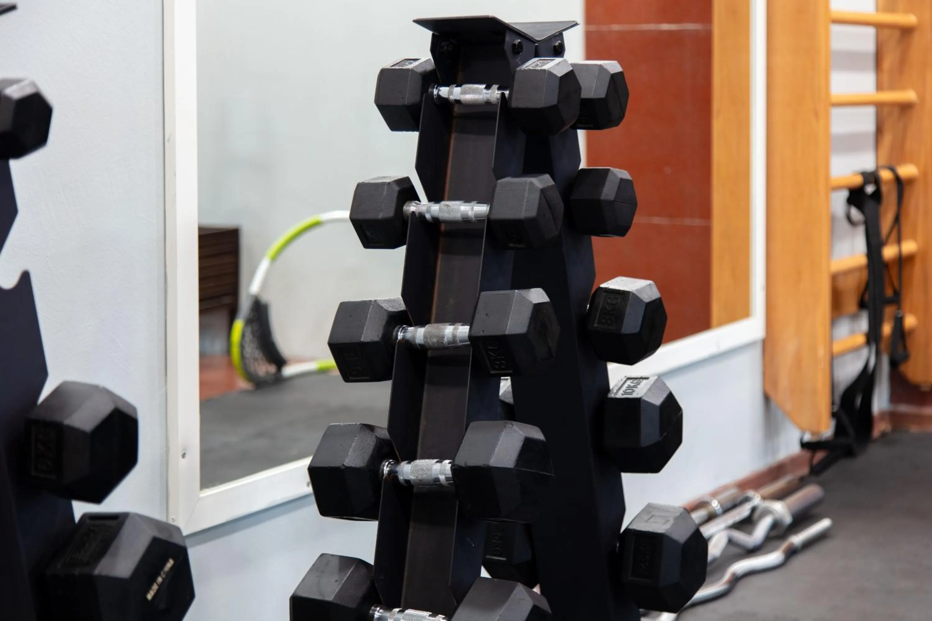 Fitness centre/facilities in City Tower Hotel