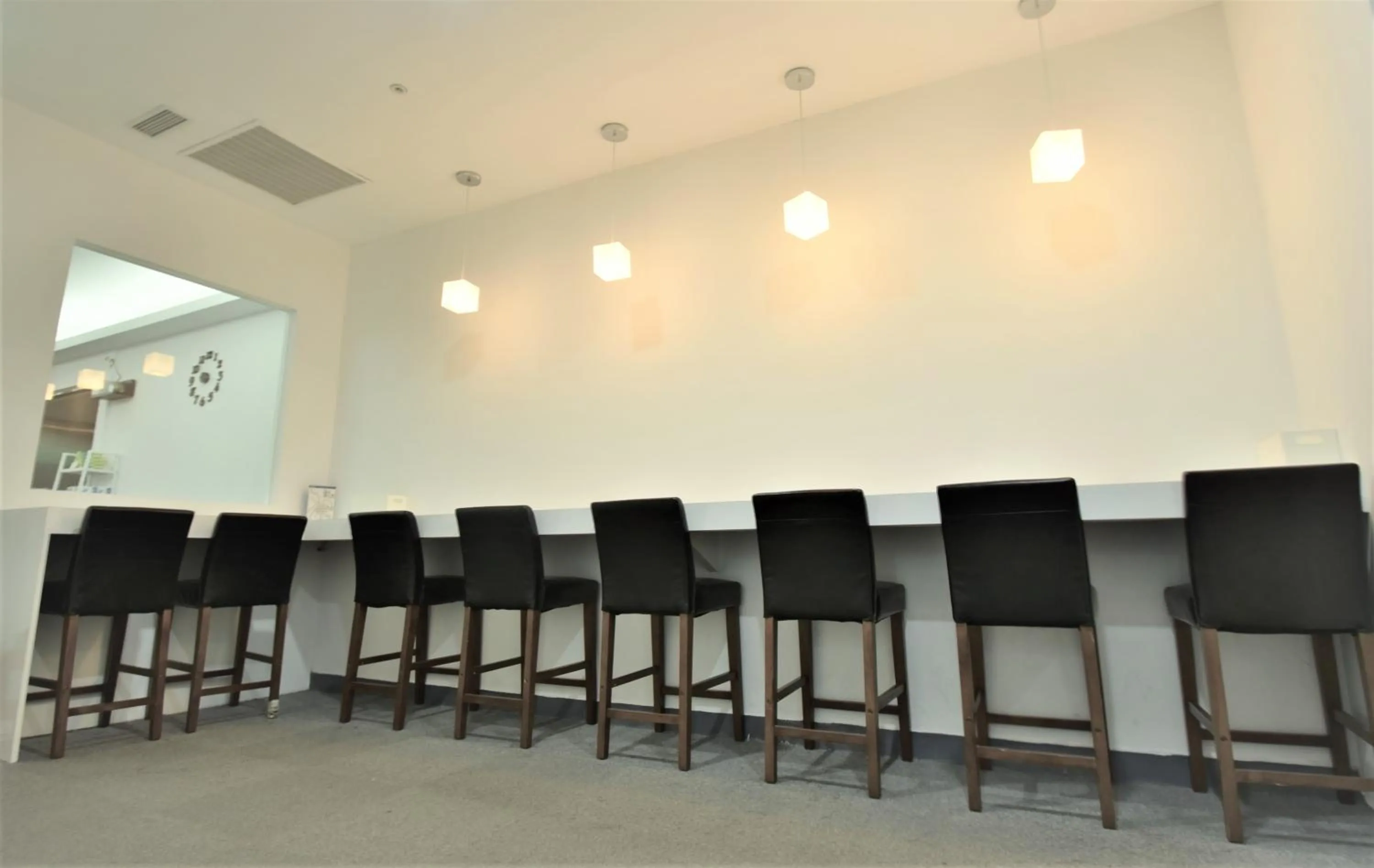 Communal lounge/ TV room in Inn Cube - Ximen