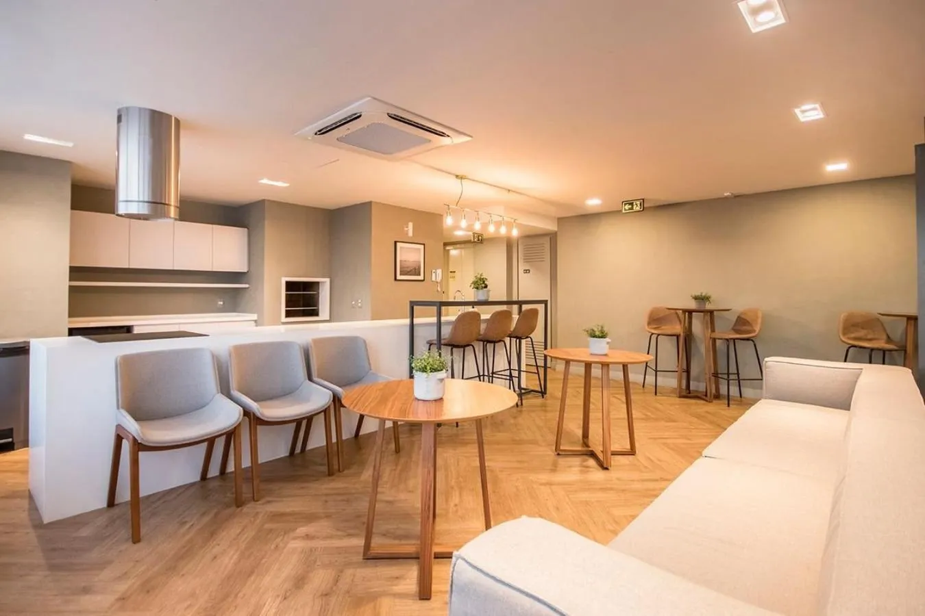 Lindo studio novo e moderno JRE1401