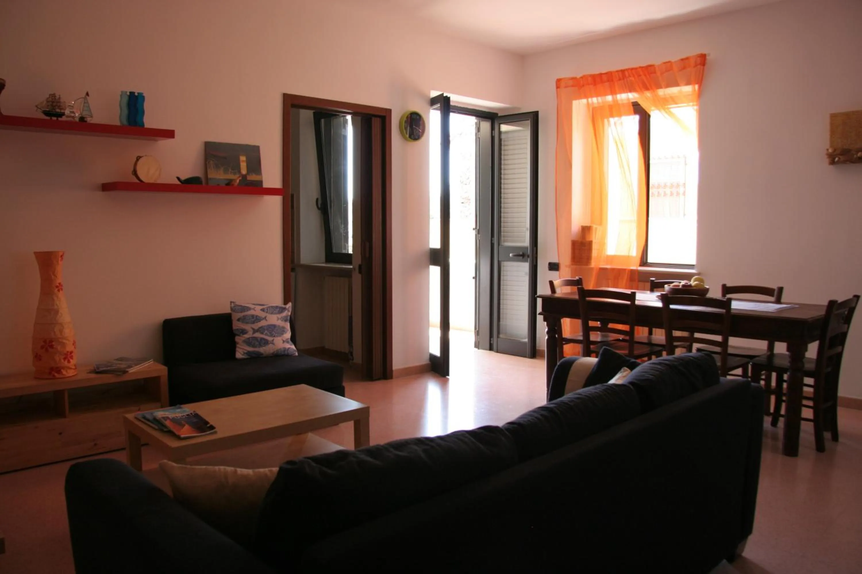 Communal lounge/ TV room in Casa di Marco