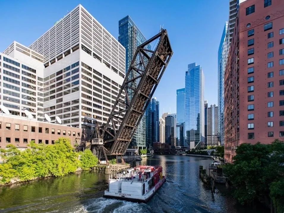 Level Chicago Fulton Market