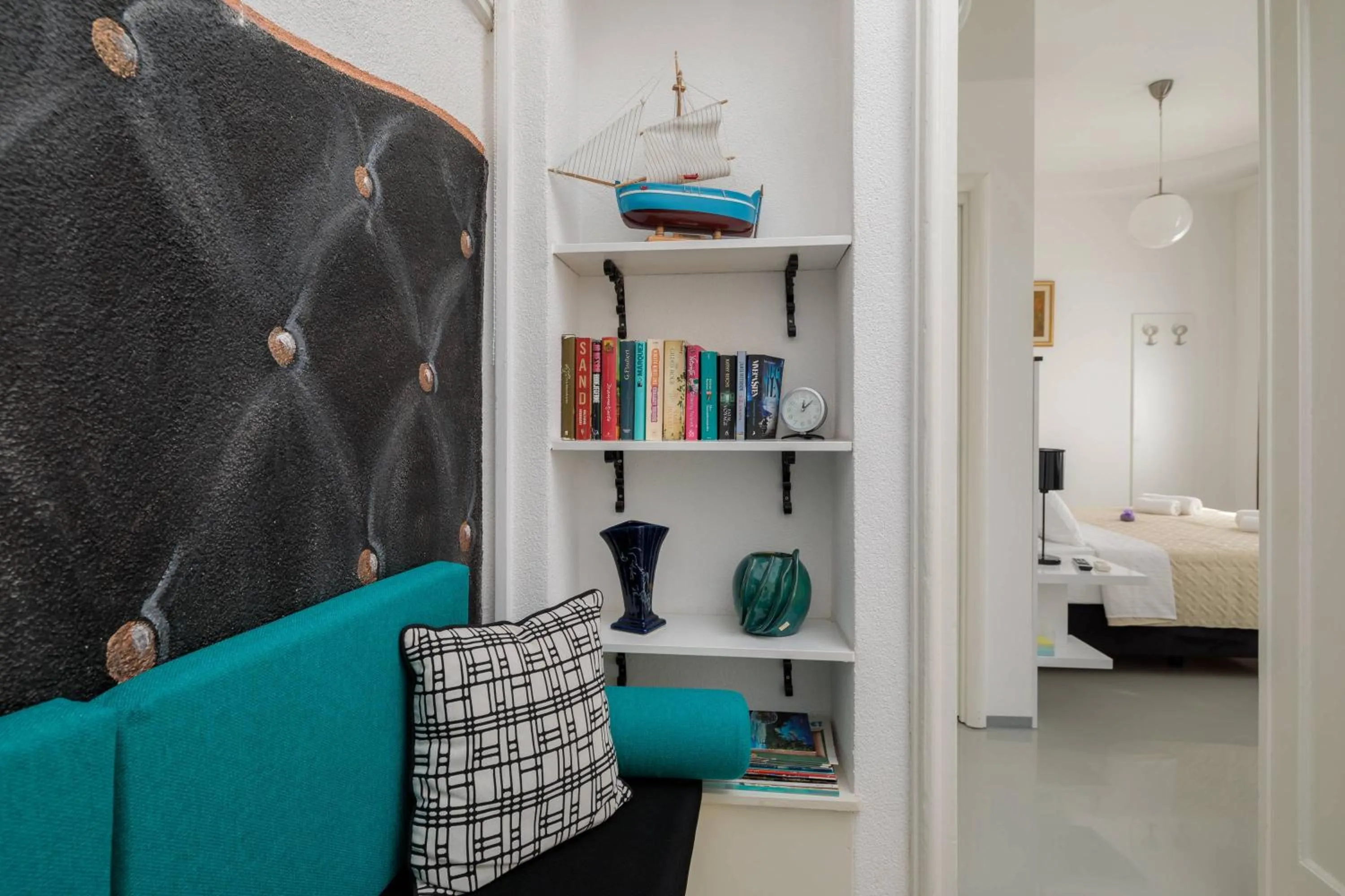 Seating area, Bed in PLR Luxury Rooms