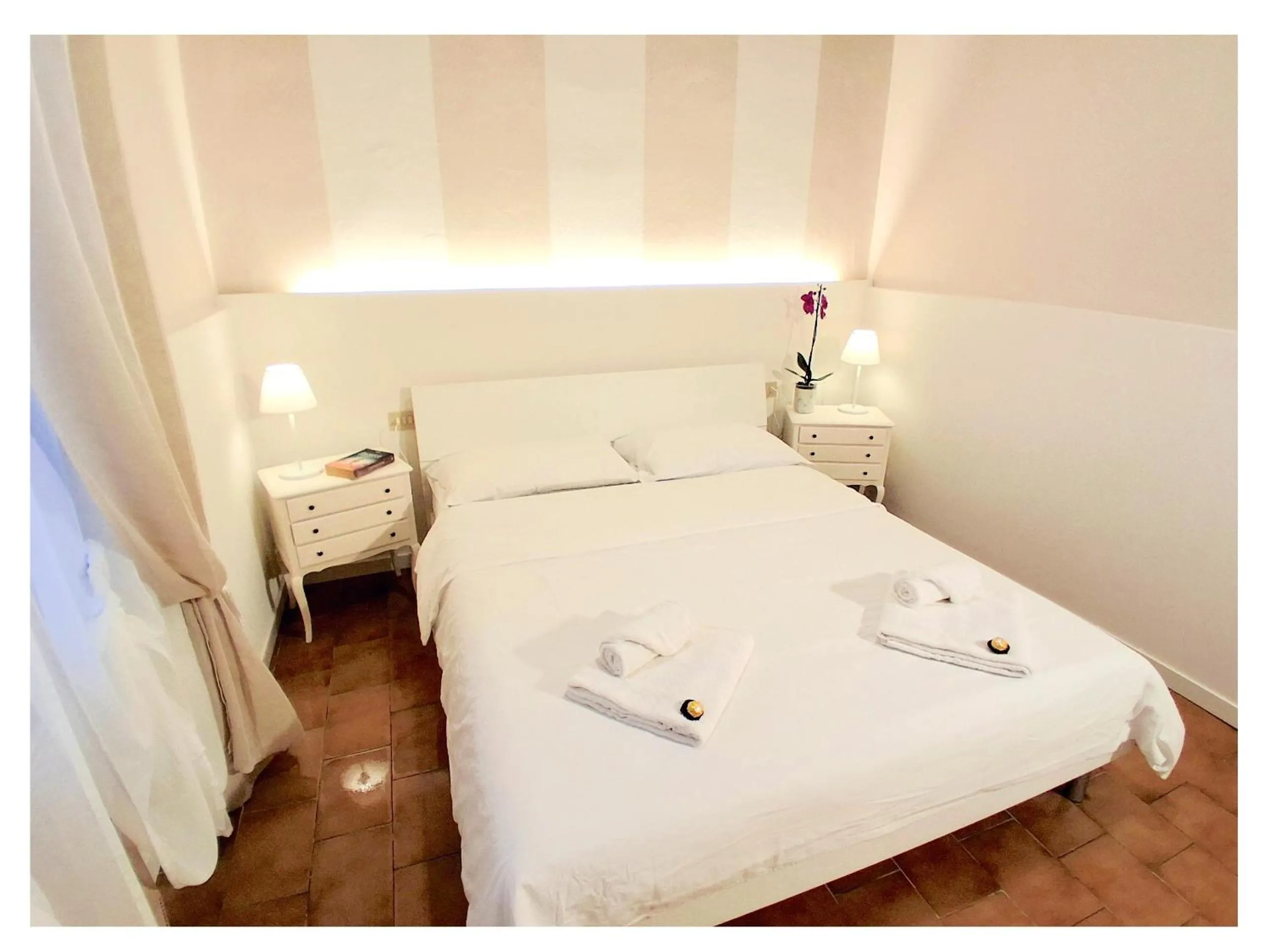 Bed in Hotel Le Giare