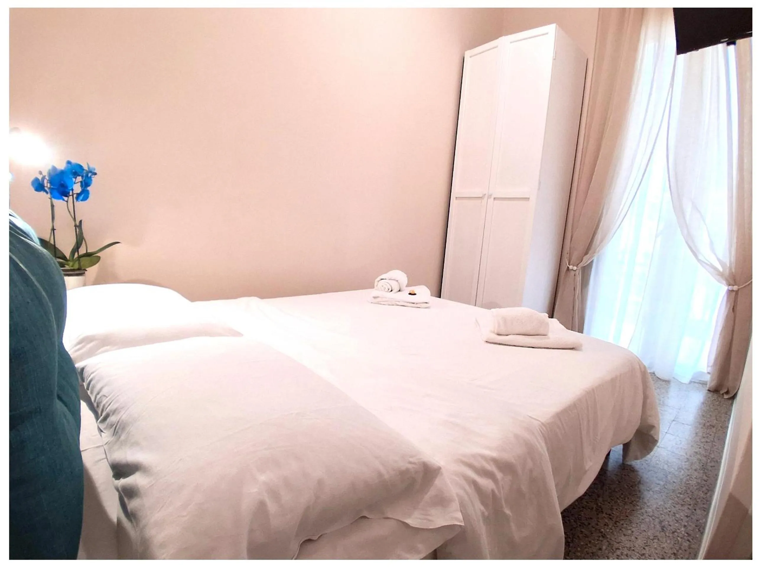 towels, Bed in Hotel Le Giare